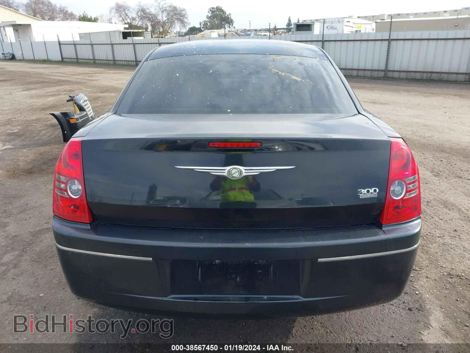 2010 CHRYSLER 300 - VIN: 2C3CA4CD1AH185578 - Фото 17