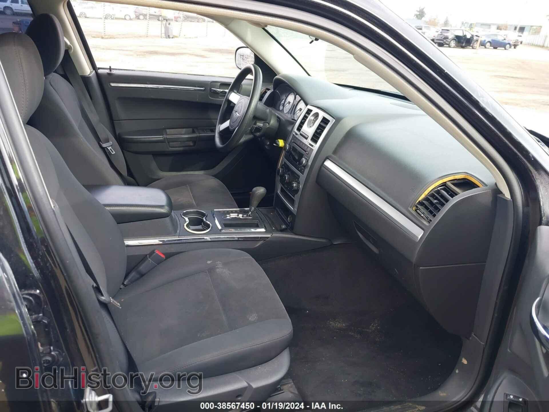 2010 CHRYSLER 300 - VIN: 2C3CA4CD1AH185578 - Фото 5