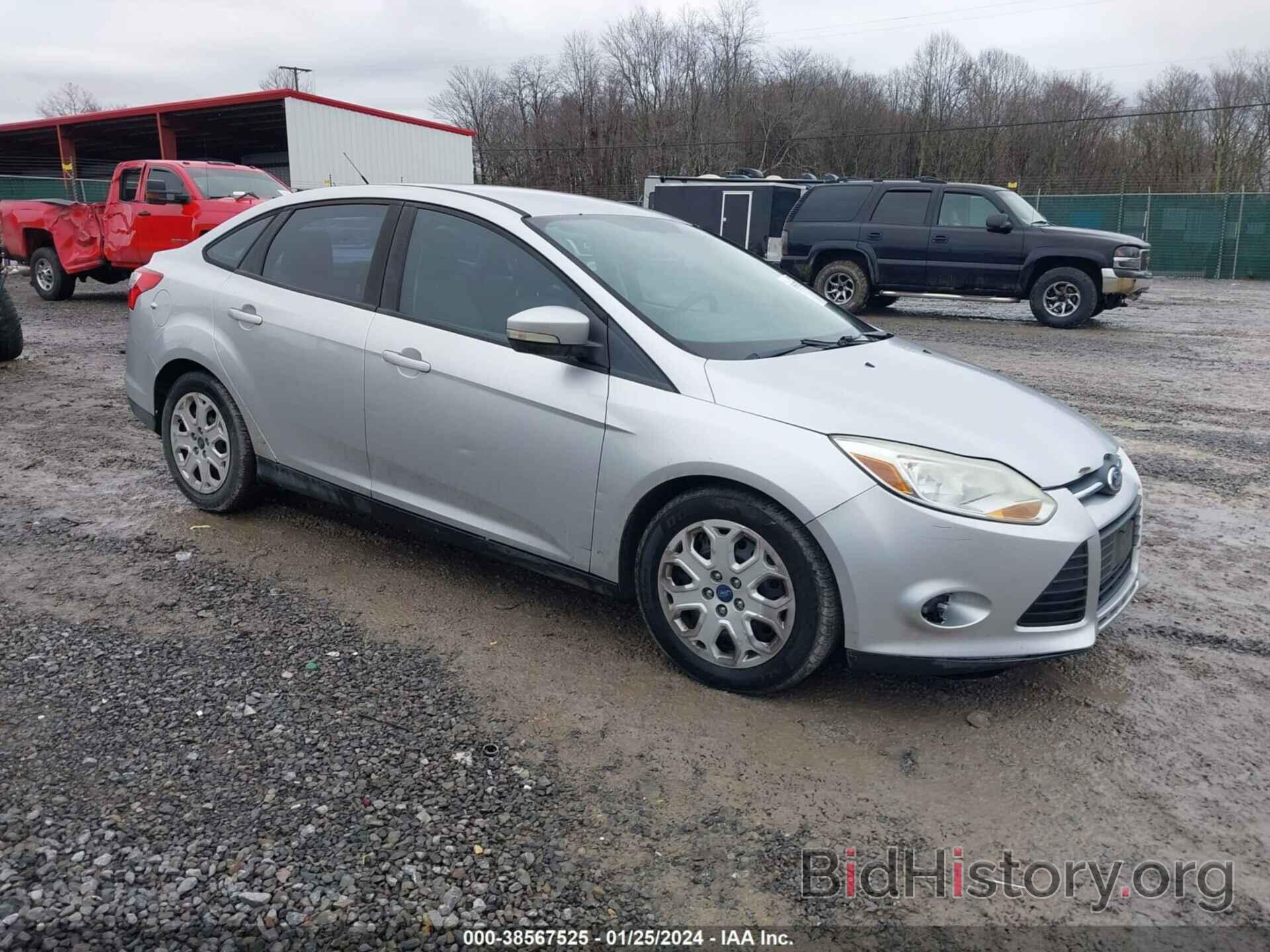 Photo 1FAHP3F2XCL272170 - FORD FOCUS 2012