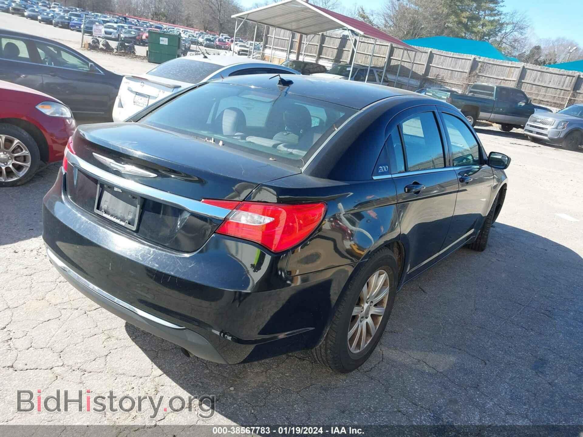 2013 CHRYSLER 200 - VIN: 1C3CCBBB7DN672360 - Фото 4