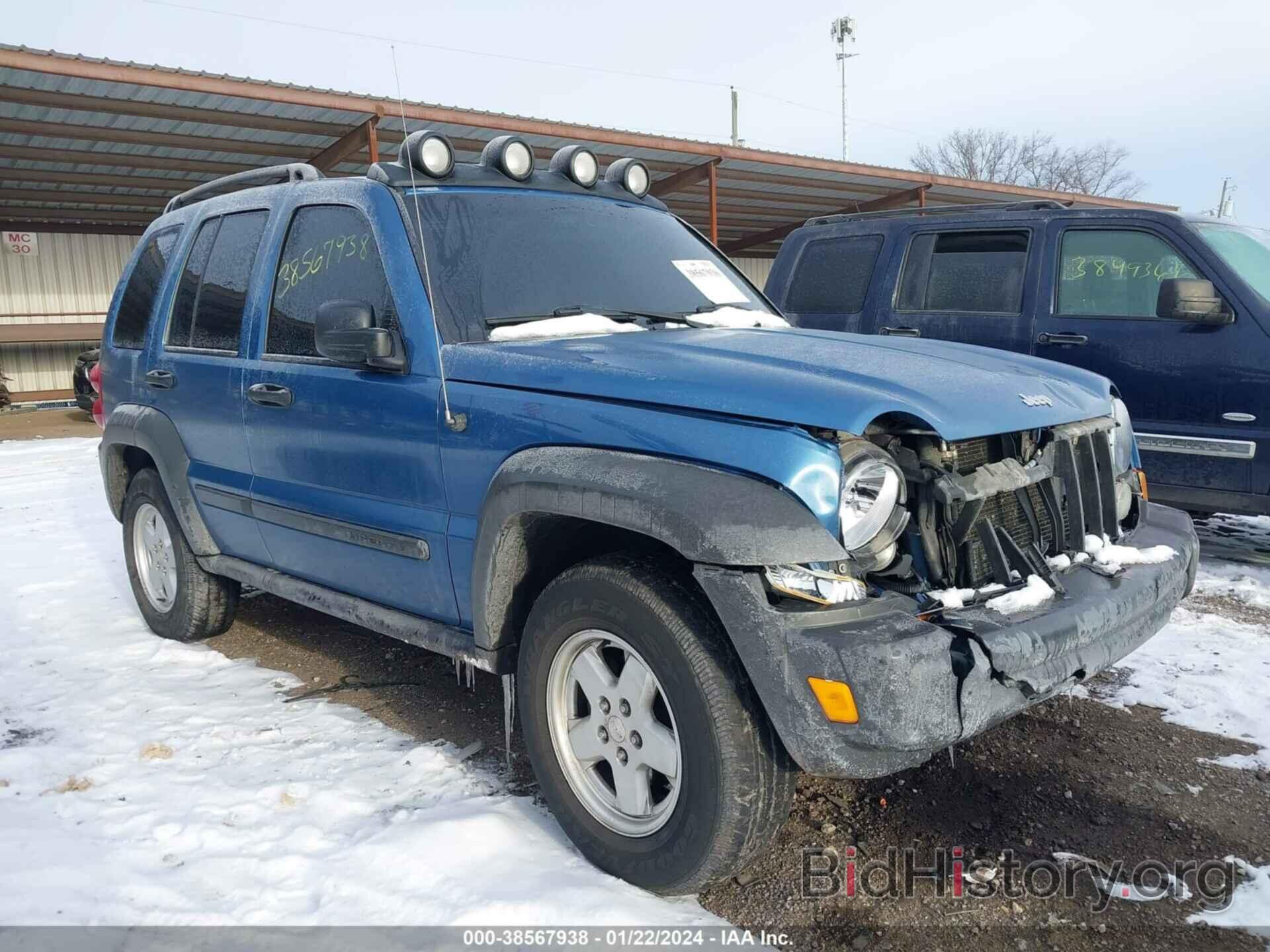 Photo 1J4GL48K16W282488 - JEEP LIBERTY 2006