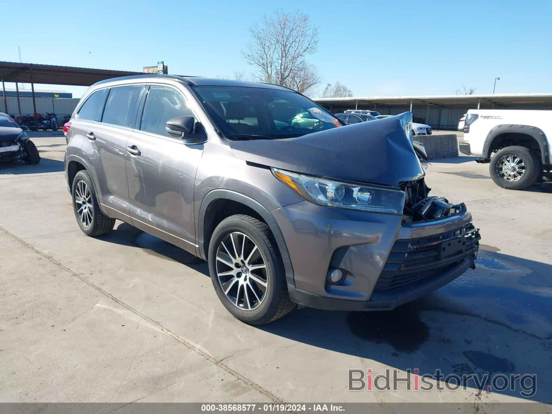 Photo 5TDKZRFH4HS521232 - TOYOTA HIGHLANDER 2017