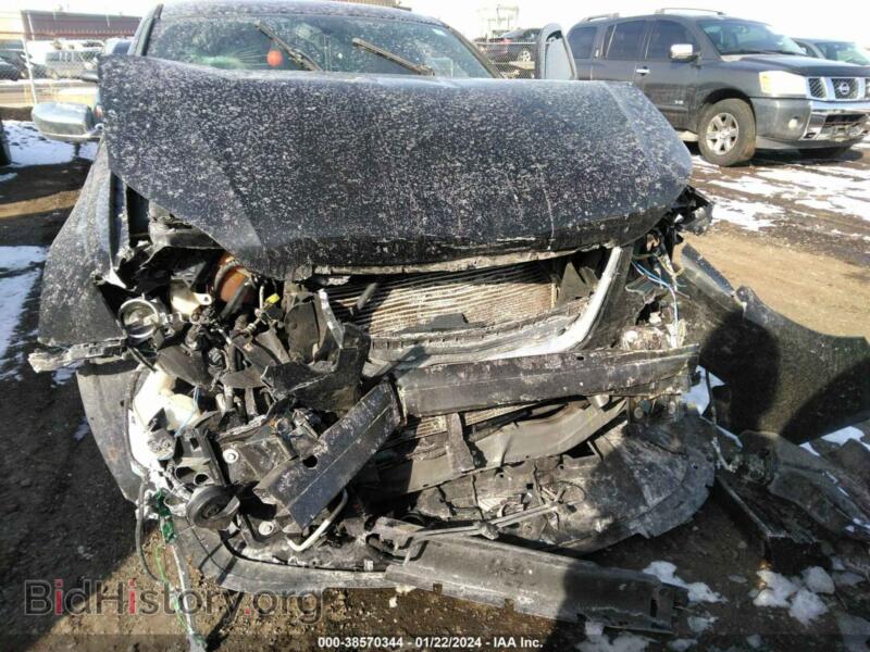 2013 Chrysler 200 (VIN 1C3CCBCG5DN718925) — photo 6 of 11