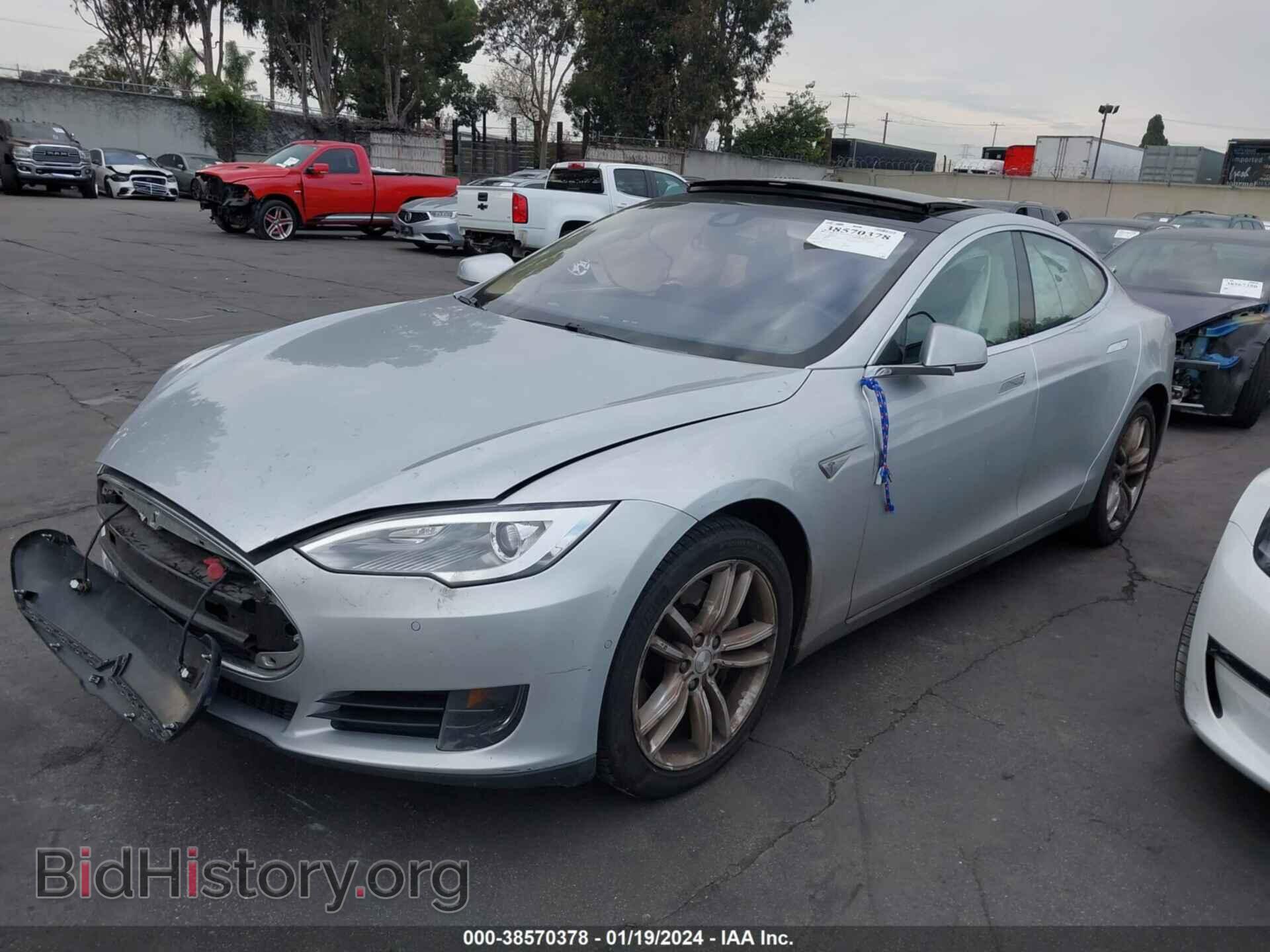 2014 TESLA MODEL S - VIN: 5YJSA1S14EFP60748 - Photo 2