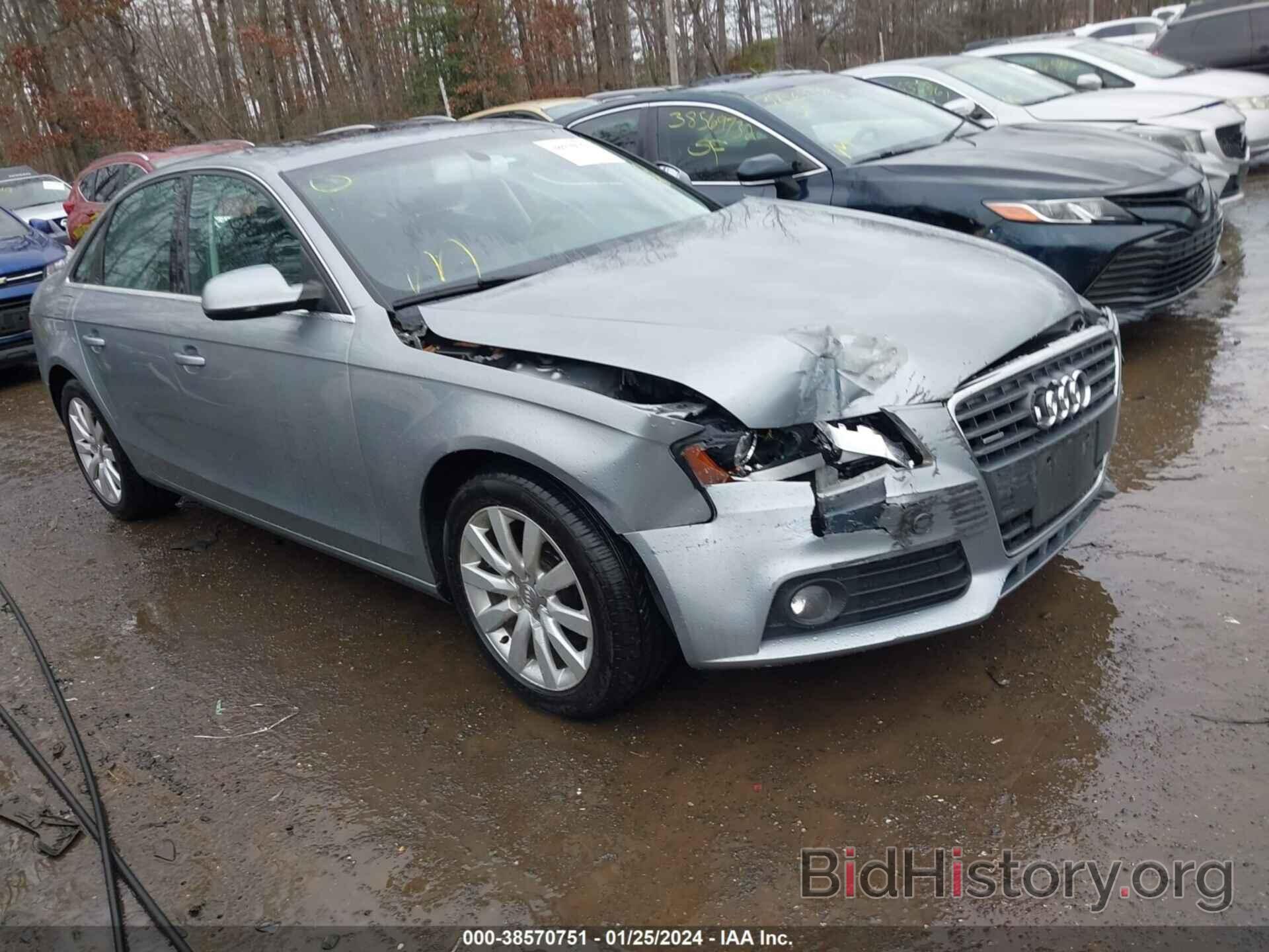 Photo WAUFFAFL5BN046832 - AUDI A4 2011