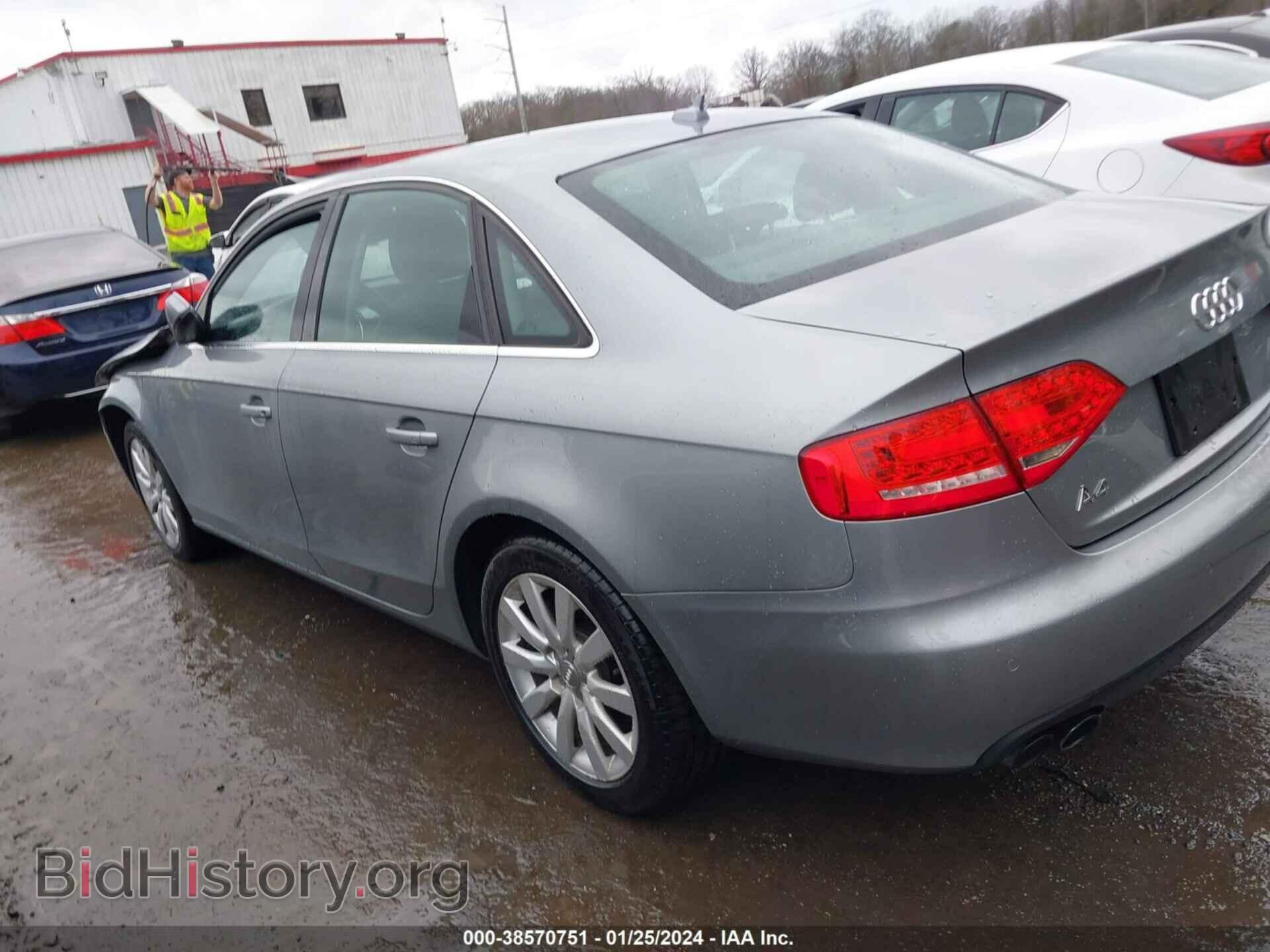 2011 AUDI A4 - VIN: WAUFFAFL5BN046832 - Фото 3