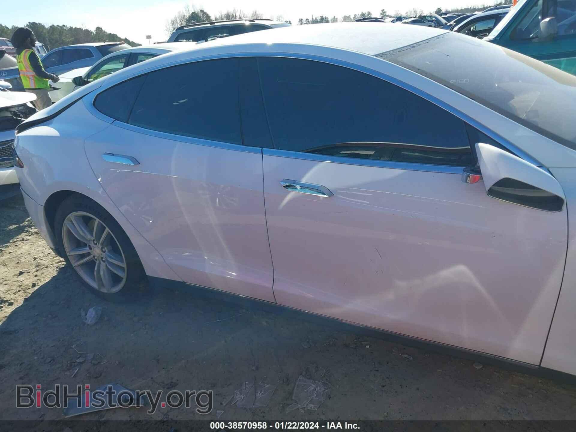 2014 TESLA MODEL S - VIN: 5YJSA1H13EFP60554 - Photo 12