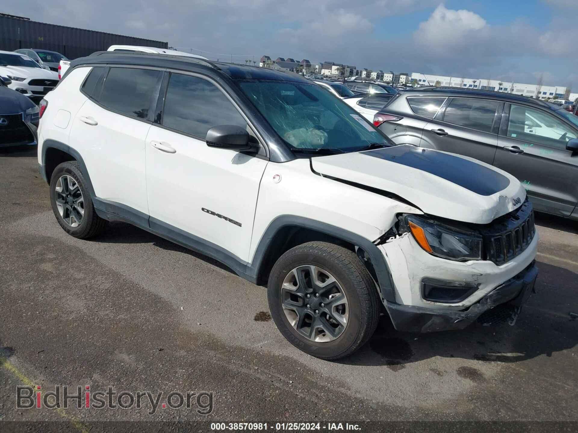 Фотография 3C4NJDDB4JT198897 - JEEP COMPASS 2018