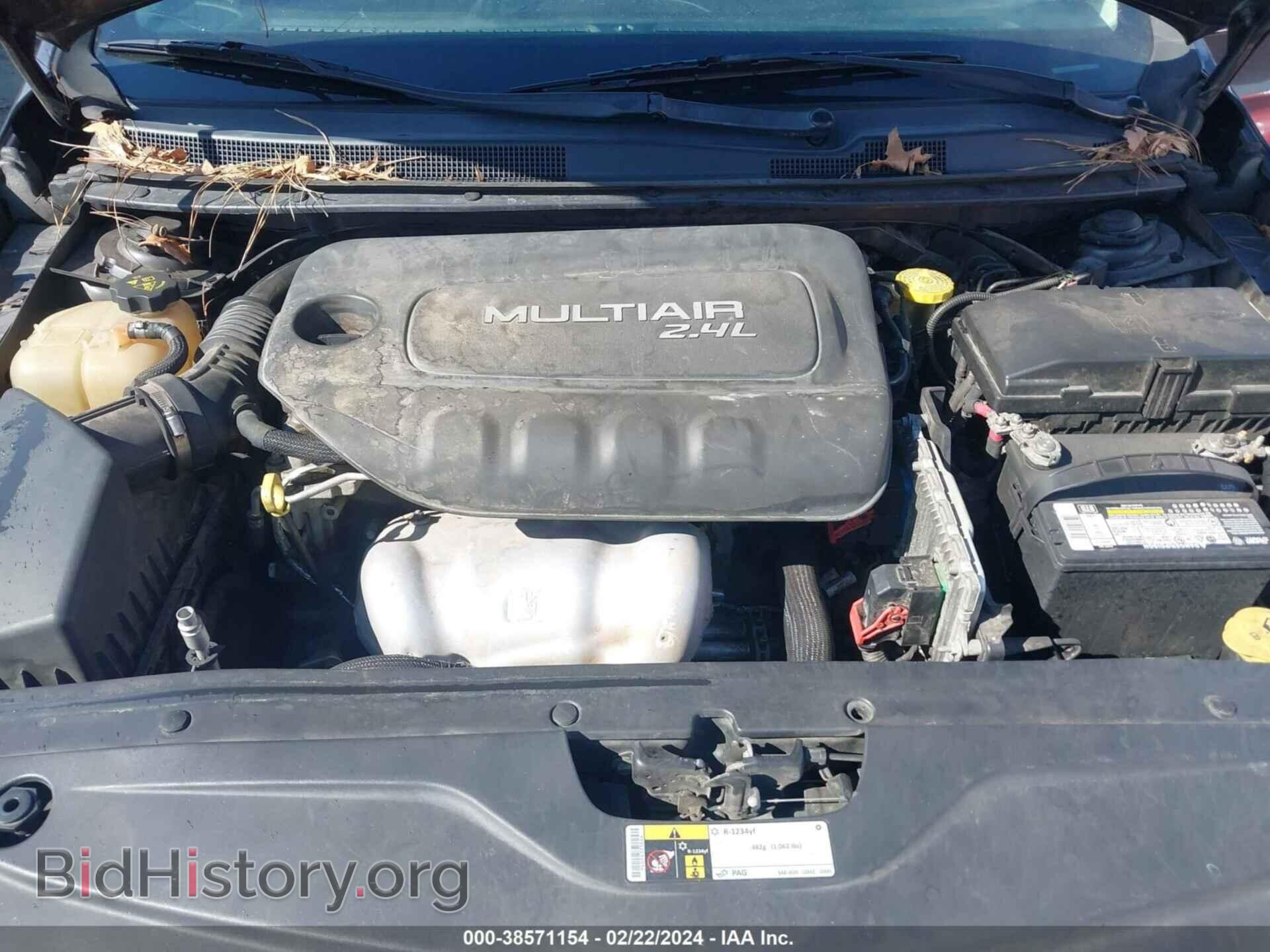 2015 CHRYSLER 200 - VIN: 1C3CCCAB0FN637590 - Фото 10