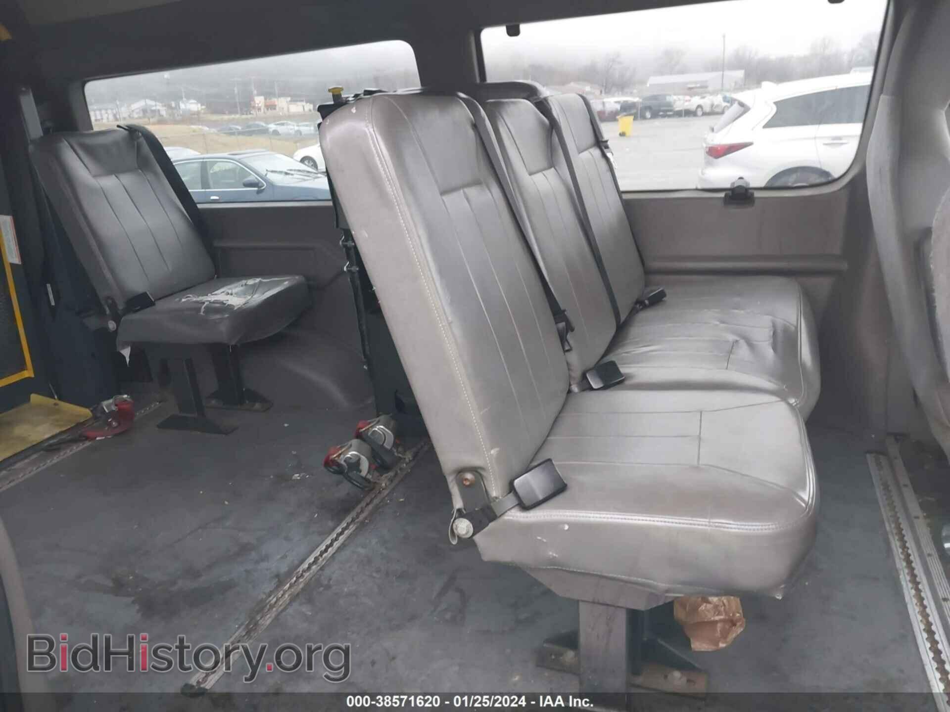 2011 FORD E-150 - VIN: 1FTNE1EL1BDA34315 - Фото 8