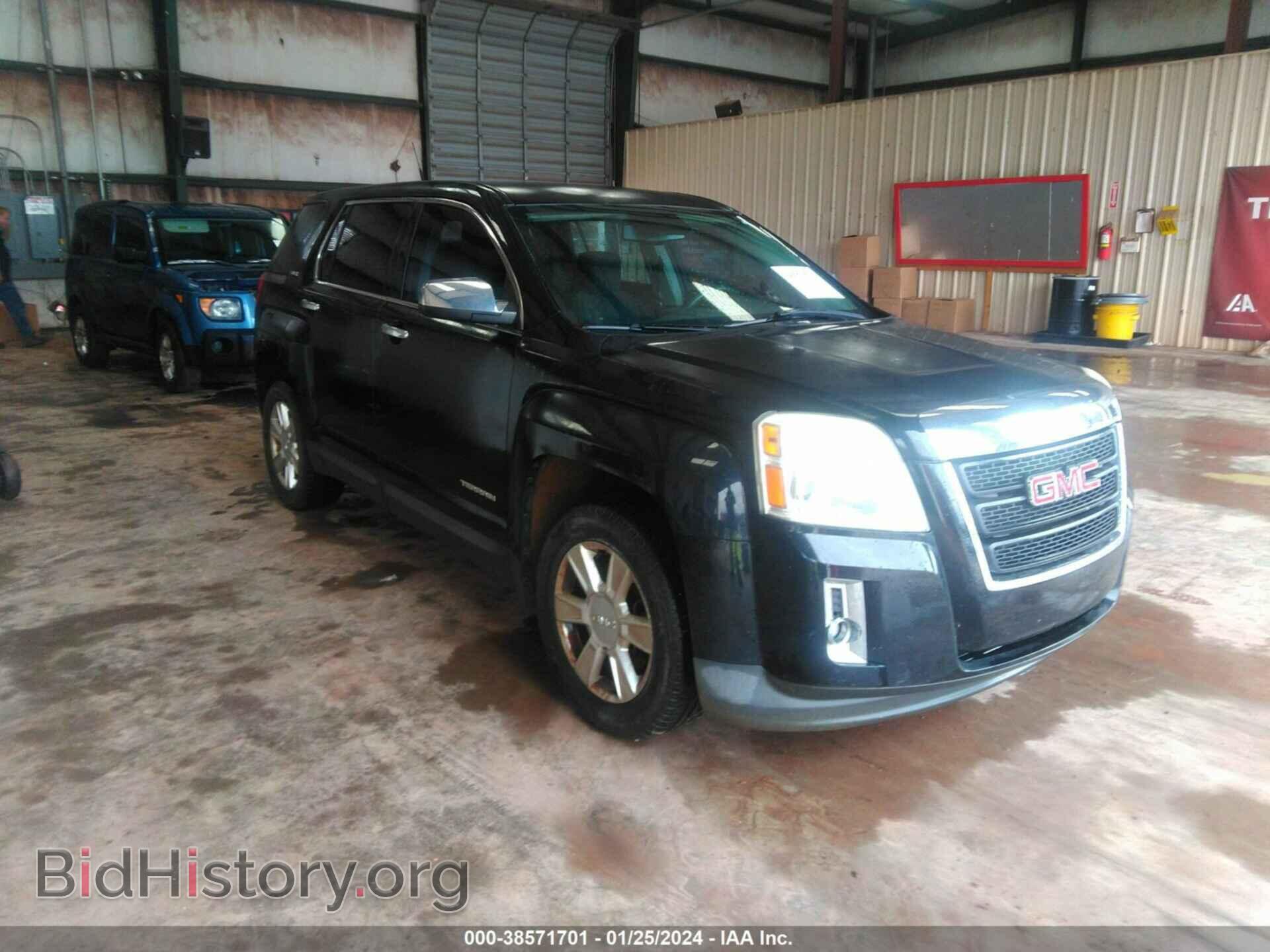 Фотография 2GKALMEK5C6286988 - GMC TERRAIN 2012
