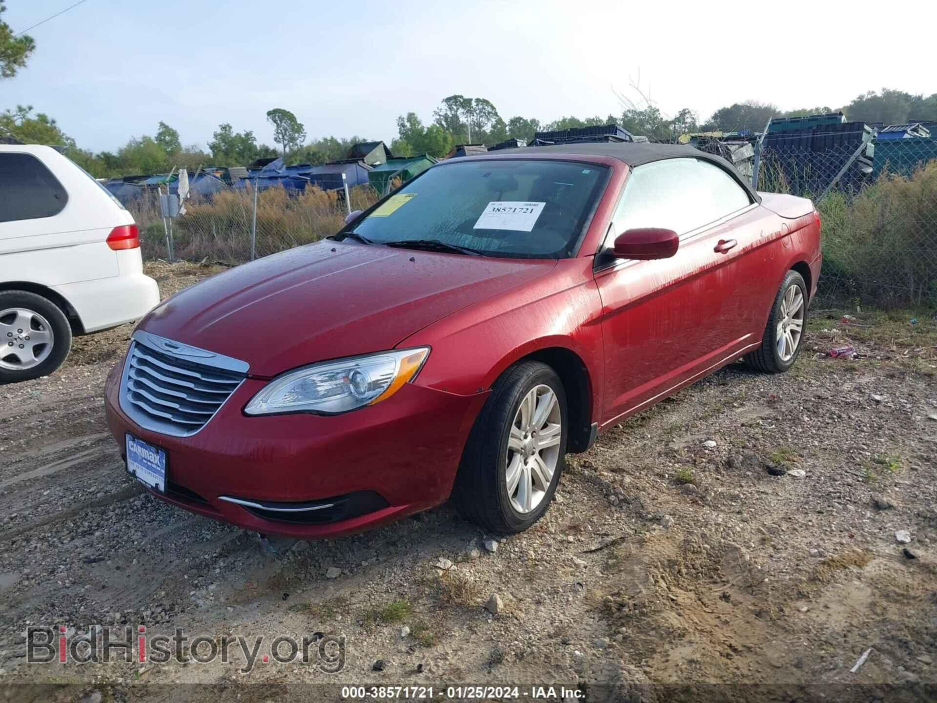 2012 CHRYSLER 200 - VIN: 1C3BCBEB5CN188600 - Фото 2