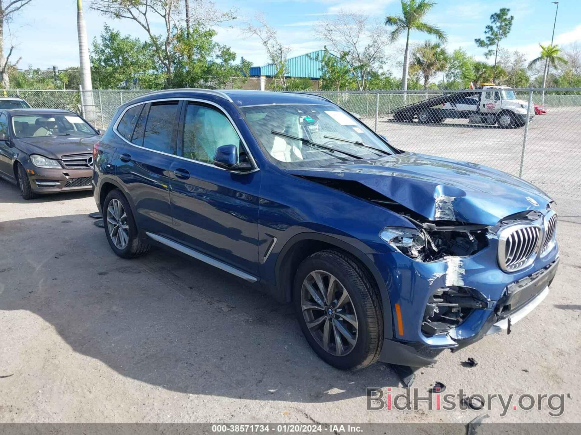 Photo 5UXTR9C51KLD92407 - BMW X3 2019