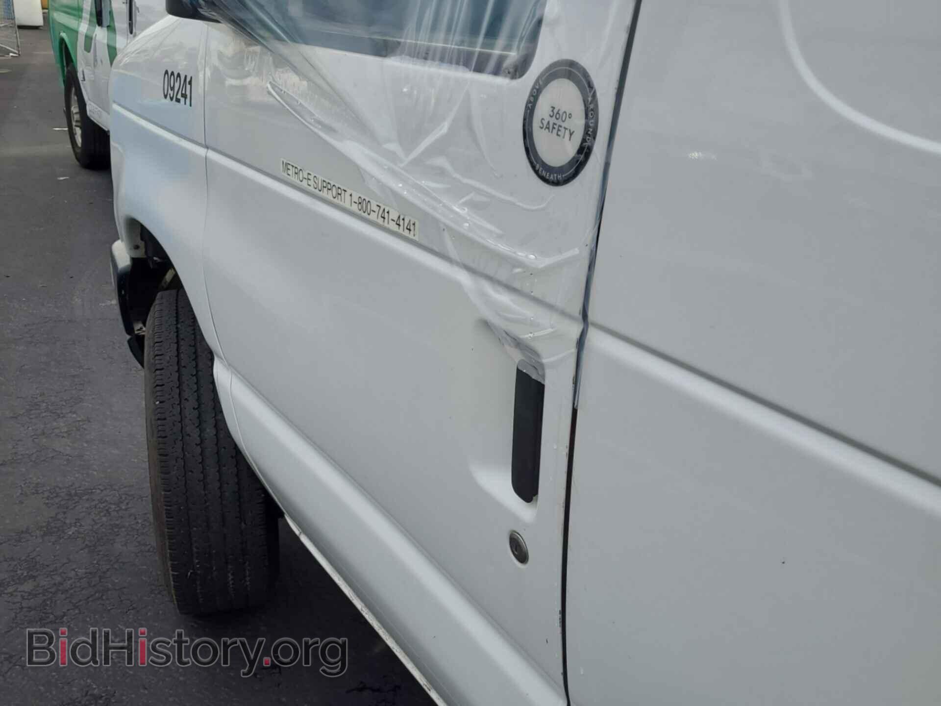 2011 FORD E-250 - VIN: 1FTNE2EL6BDA16284 - Photo 2