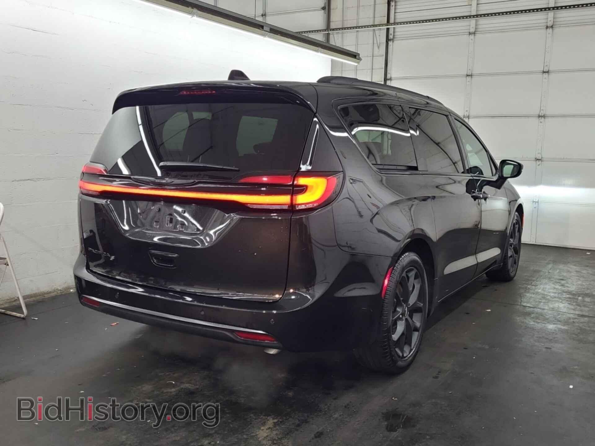 2023 CHRYSLER PACIFICA - VIN: 2C4RC1BG8PR532059 - Фото 3