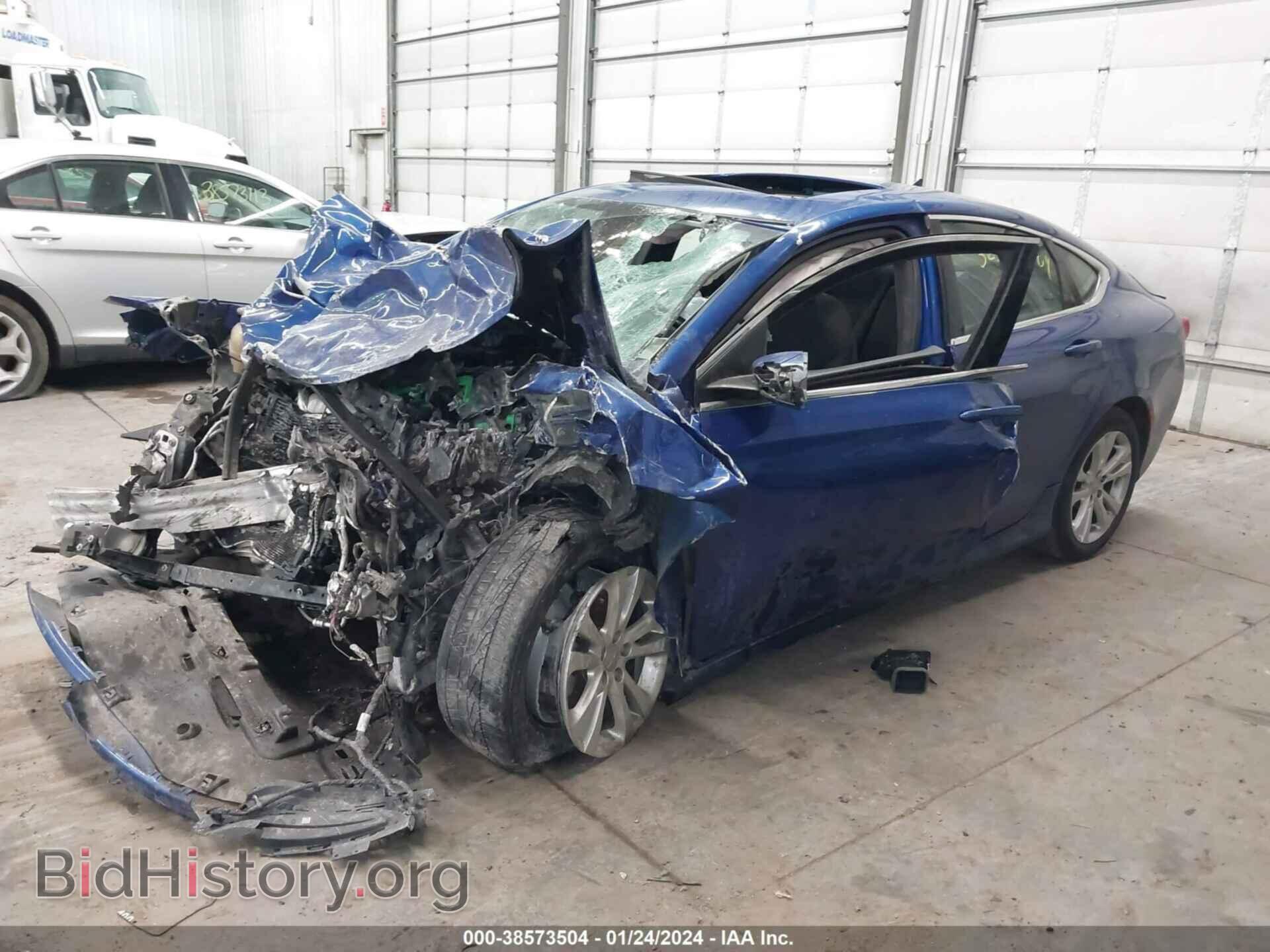 2016 CHRYSLER 200 - VIN: 1C3CCCAB4GN150491 - Фото 2