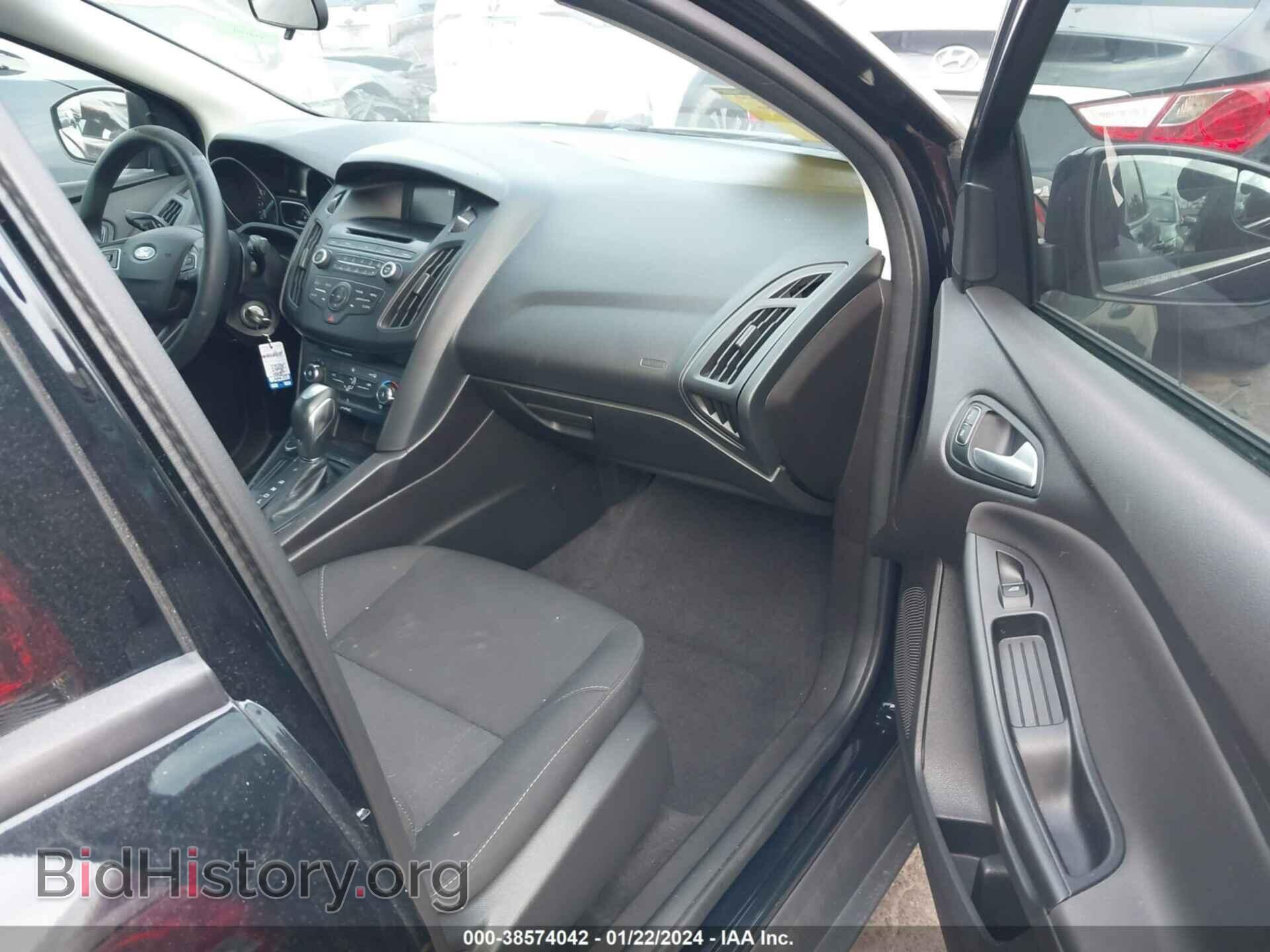 2016 FORD FOCUS - VIN: 1FADP3F23GL318748 - Photo 5