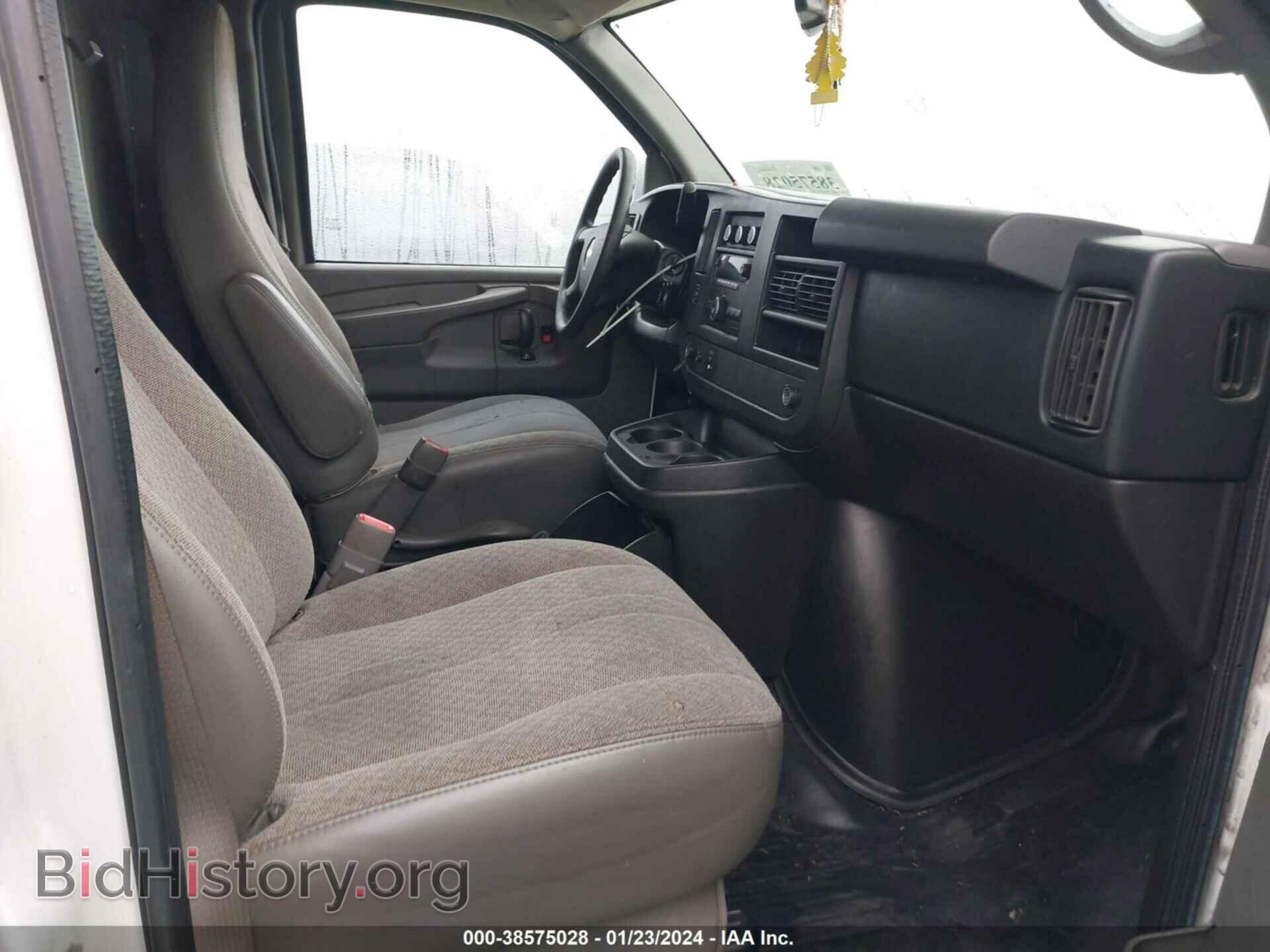 2014 CHEVROLET EXPRESS 2500 - VIN: 1GCWGFCA3E1149789 - Photo 5