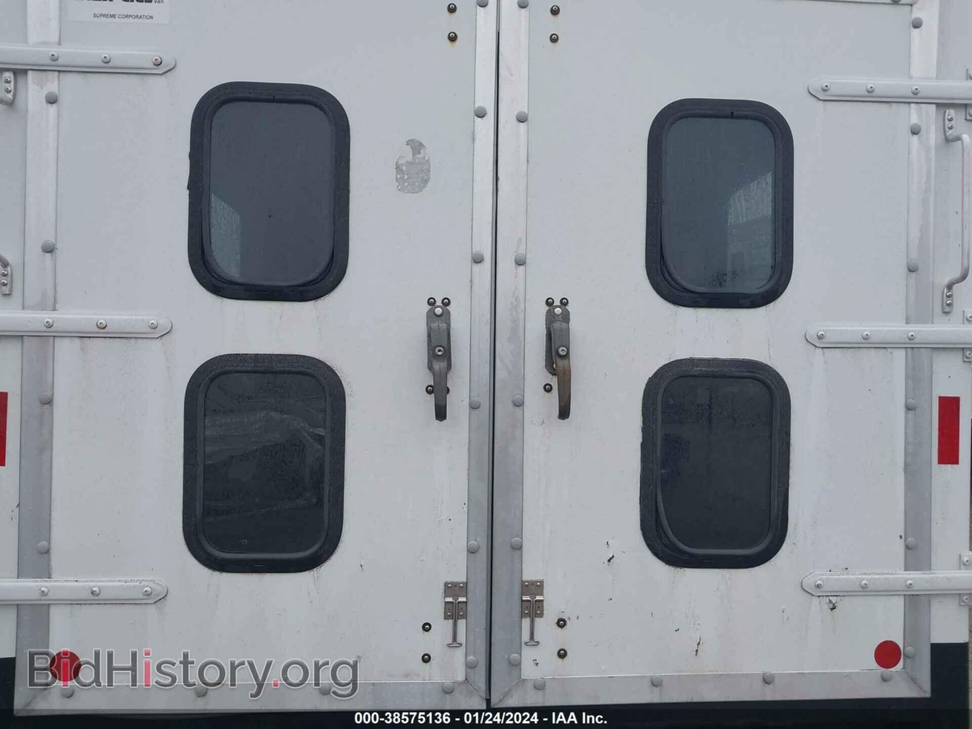 2006 FORD E-350 CUTAWAY - VIN: 1FDSE35L56DA43342 - Фото 8