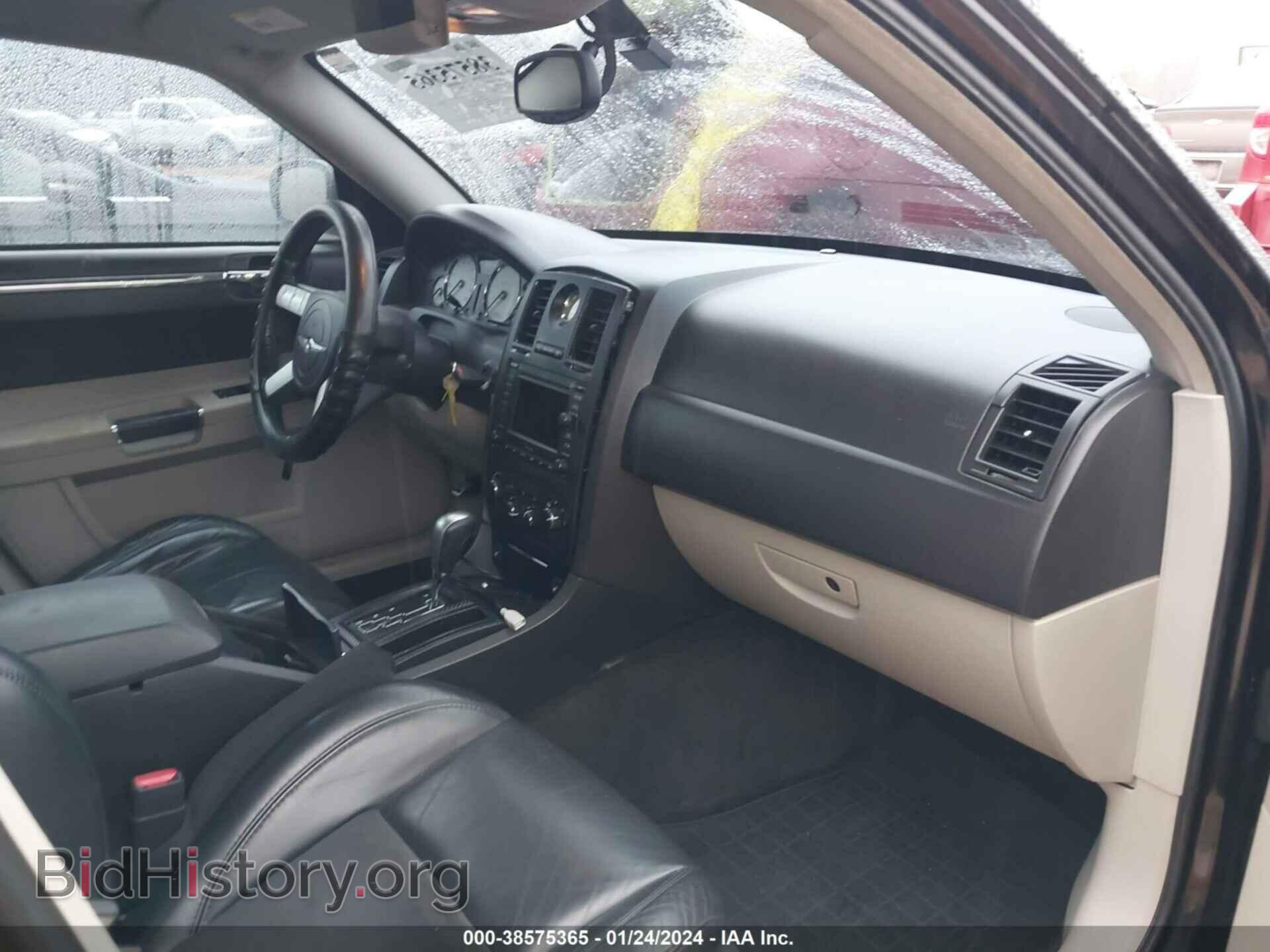 2006 CHRYSLER 300C - VIN: 2C3LA73W76H108952 - Фото 5