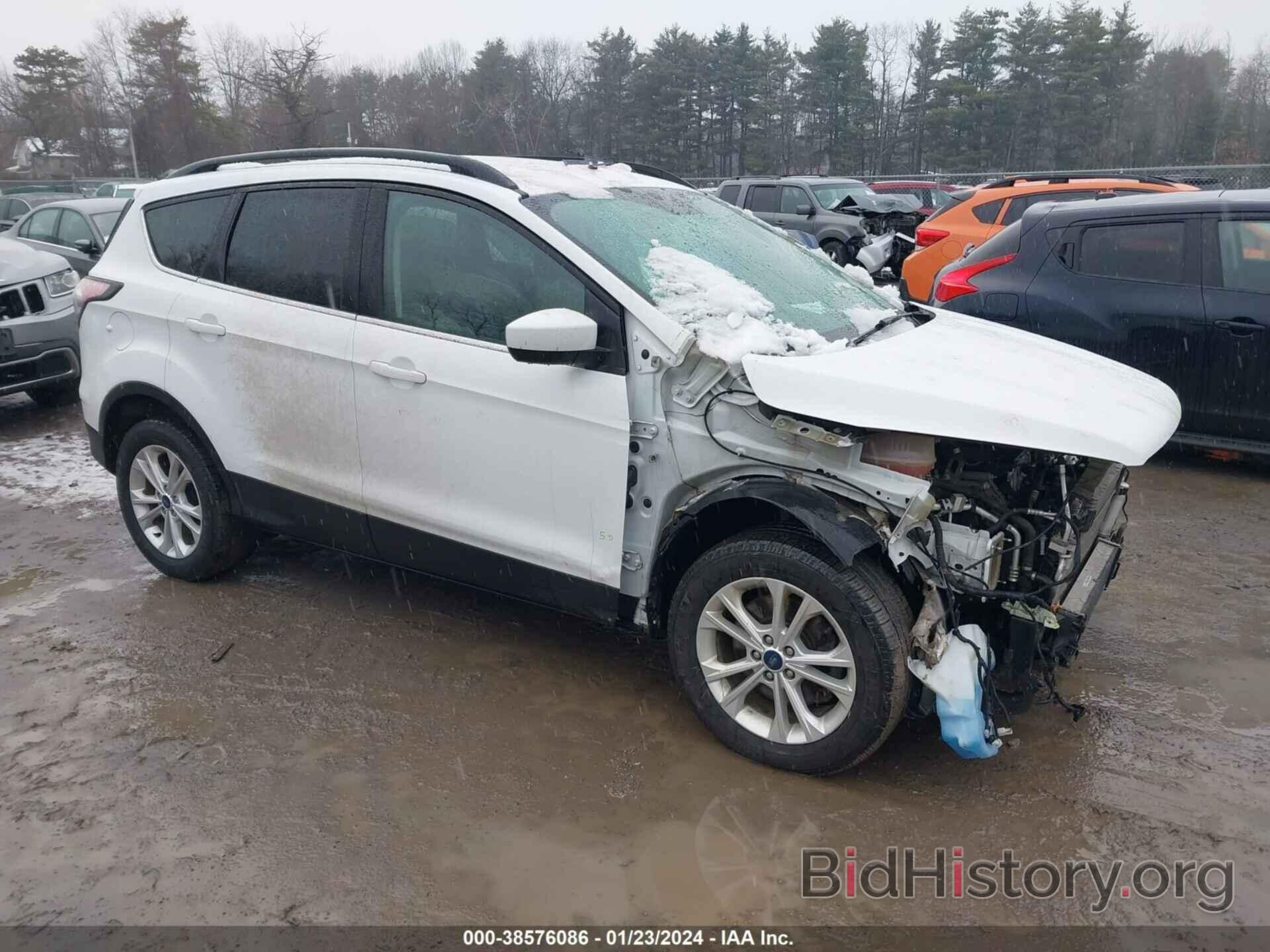 Photo 1FMCU9GD0HUB07077 - FORD ESCAPE 2017