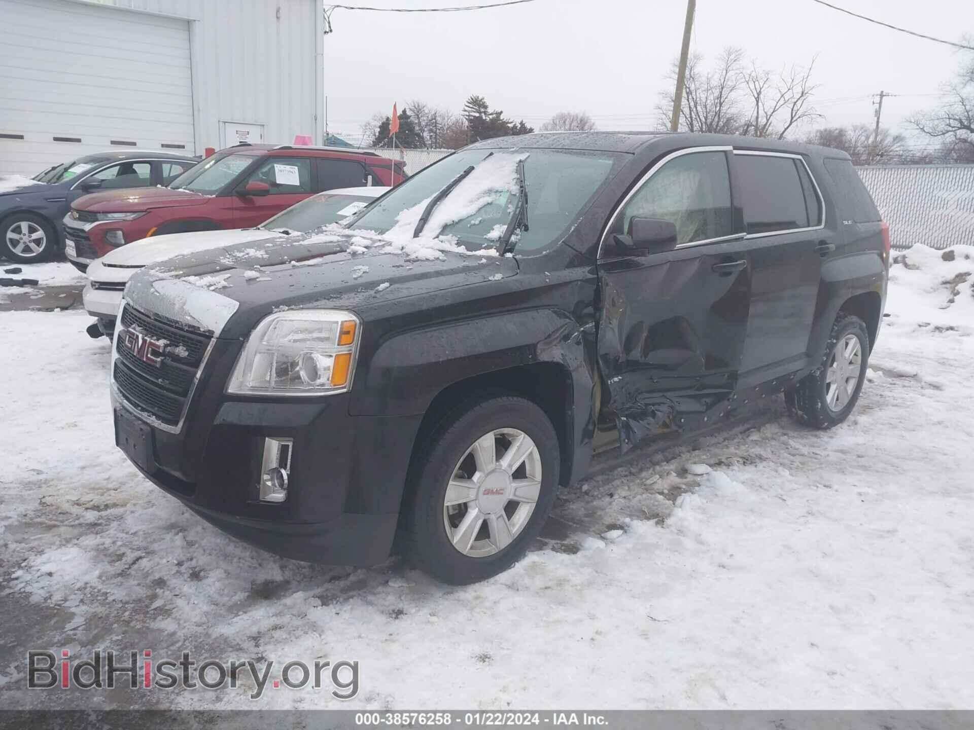2011 GMC TERRAIN - VIN: 2CTALMEC2B6206165 - Photo 2