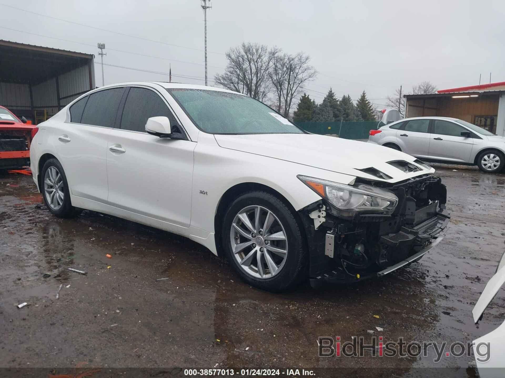 Photo JN1EV7AR9HM834496 - INFINITI Q50 2017