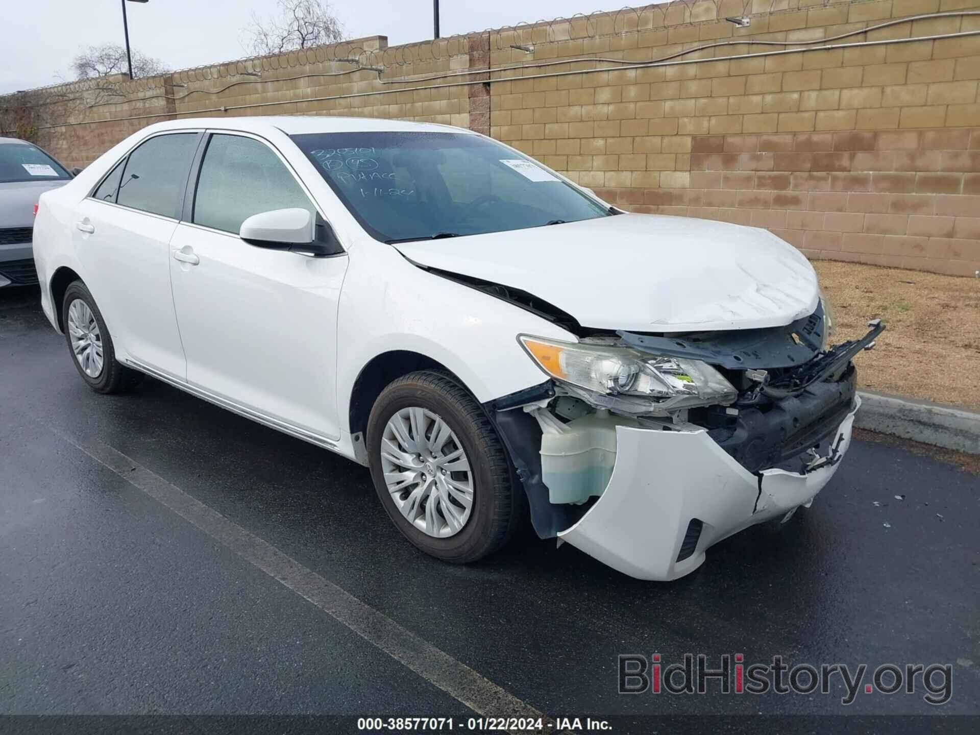 Photo 4T4BF1FK3DR283760 - TOYOTA CAMRY 2013