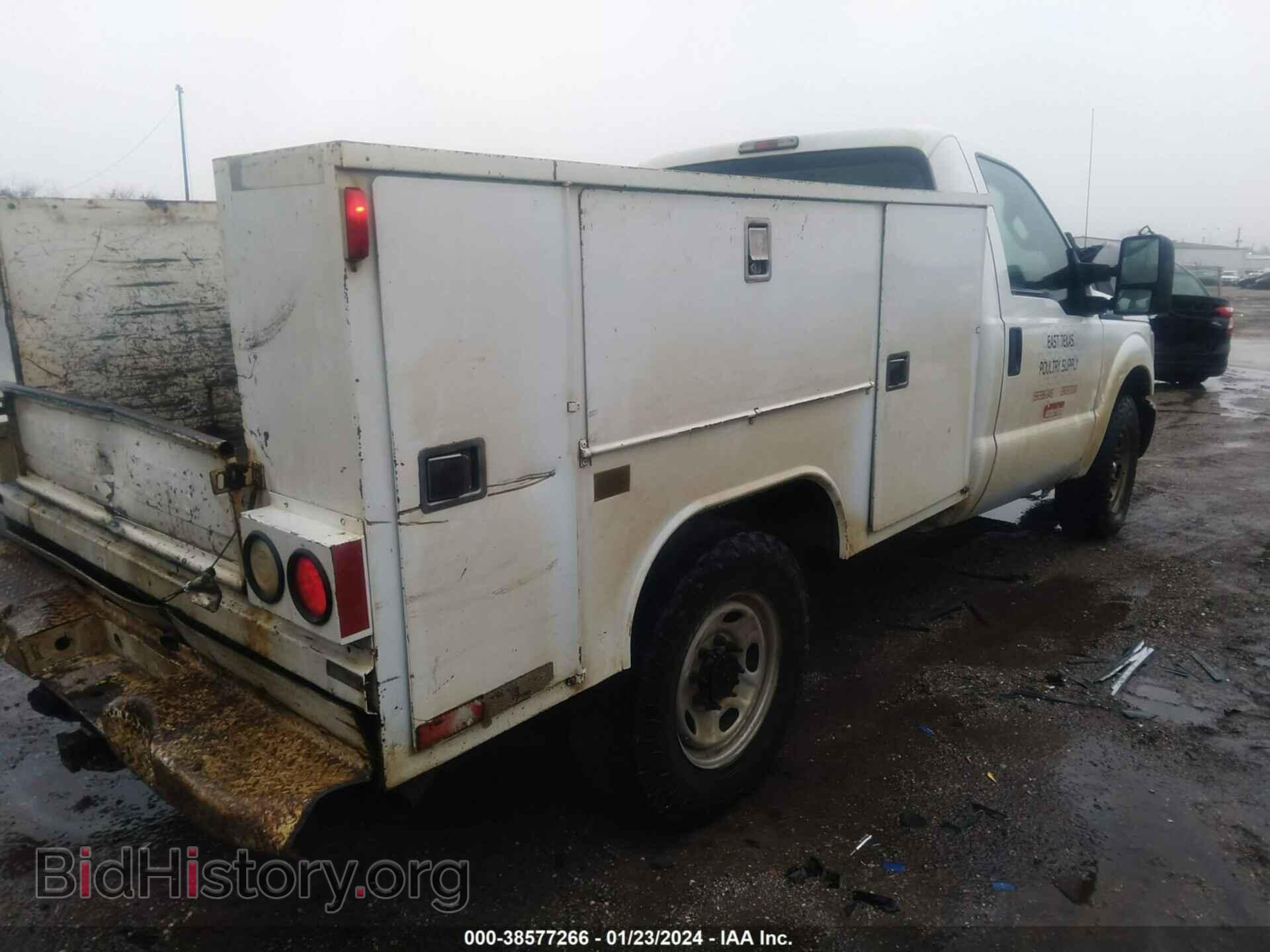 2012 FORD F-250 - VIN: 1FTBF2A60CEB86054 - Фото 4