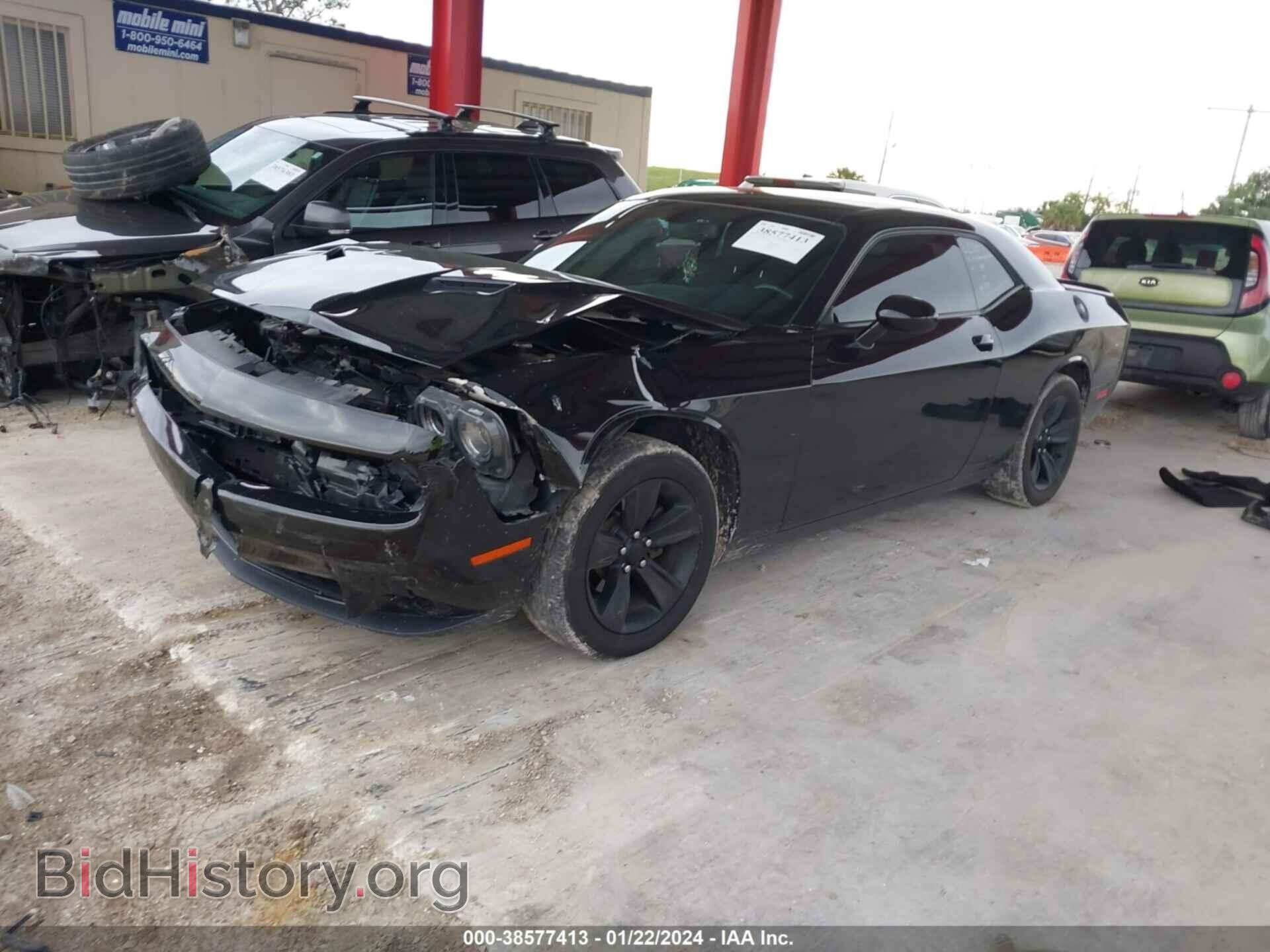 2019 DODGE CHALLENGER - VIN: 2C3CDZAG8KH751870 - Photo 2