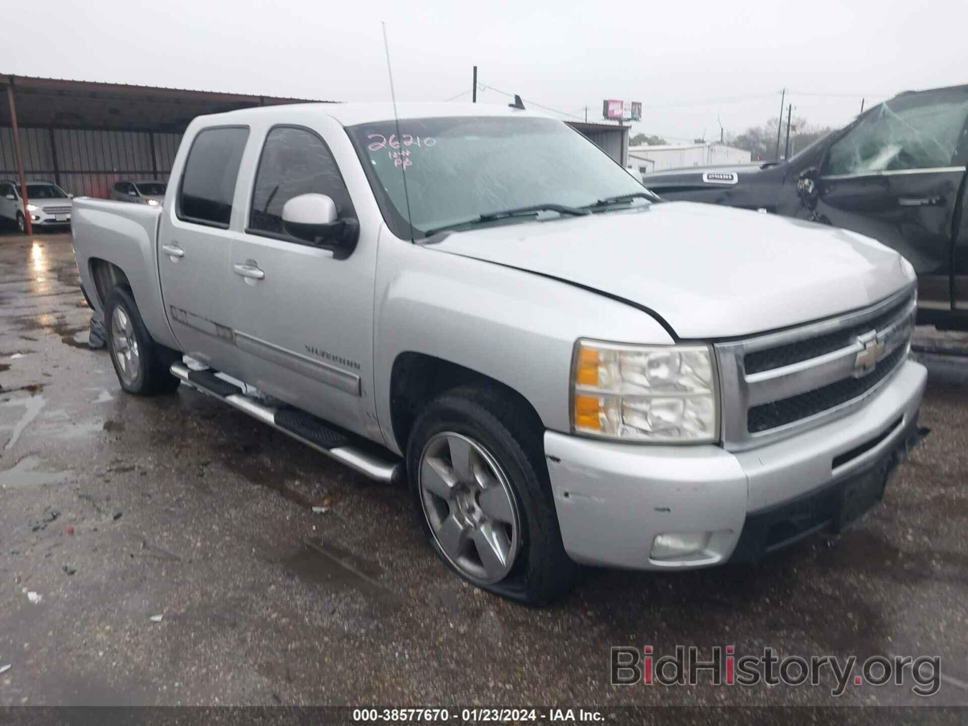 Photo 3GCPCTE07BG140206 - CHEVROLET SILVERADO 1500 2011