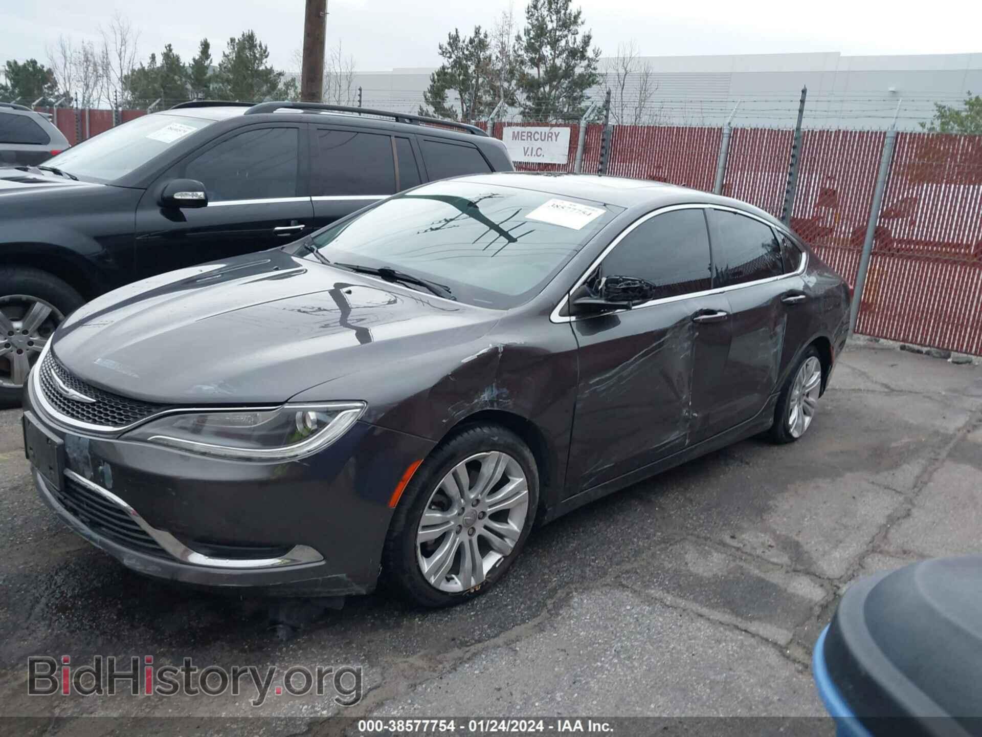 2015 CHRYSLER 200 - VIN: 1C3CCCAB7FN689332 - Photo 2