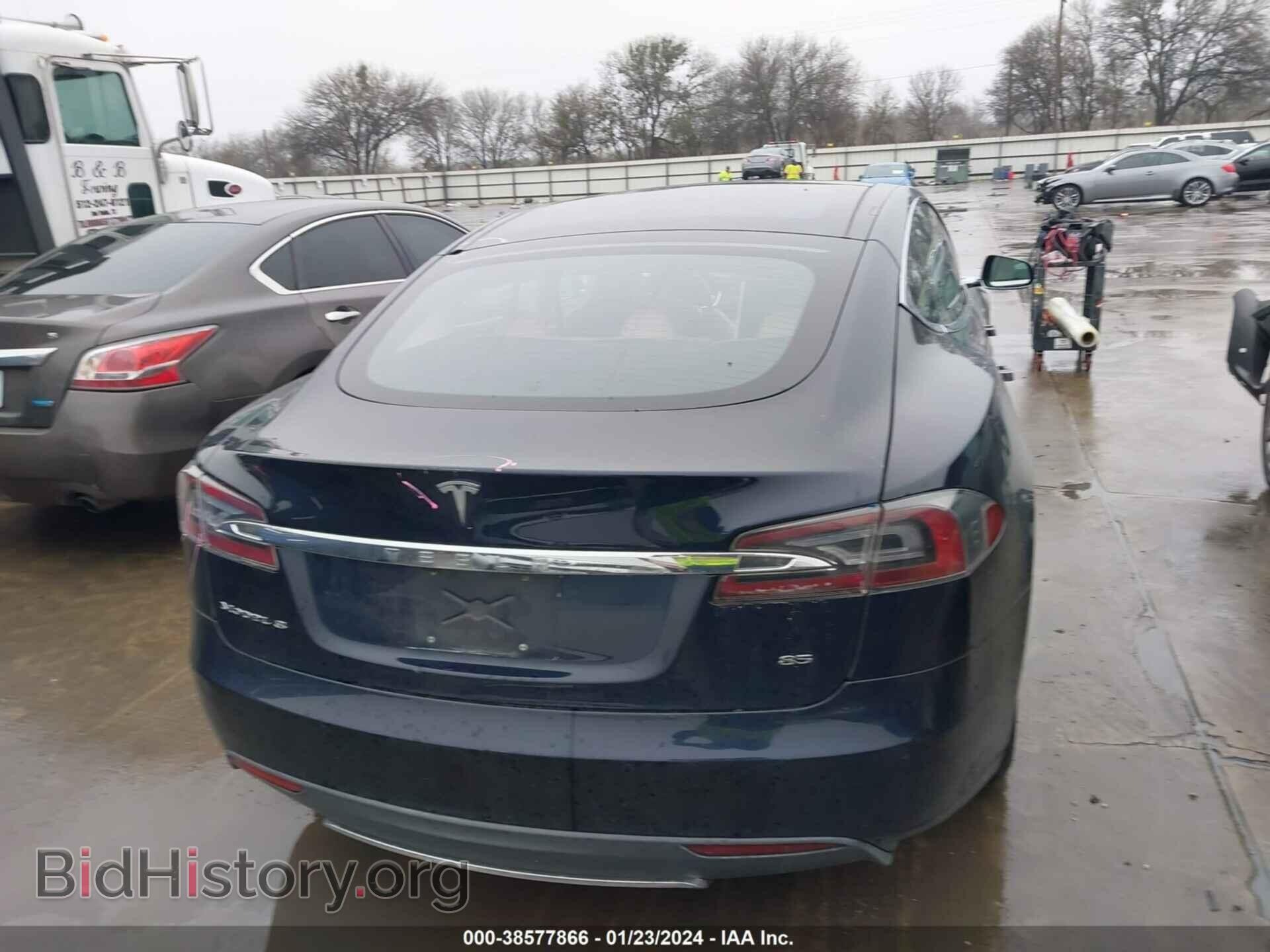 2013 TESLA MODEL S - VIN: 5YJSA1CN3DFP26333 - Фото 16