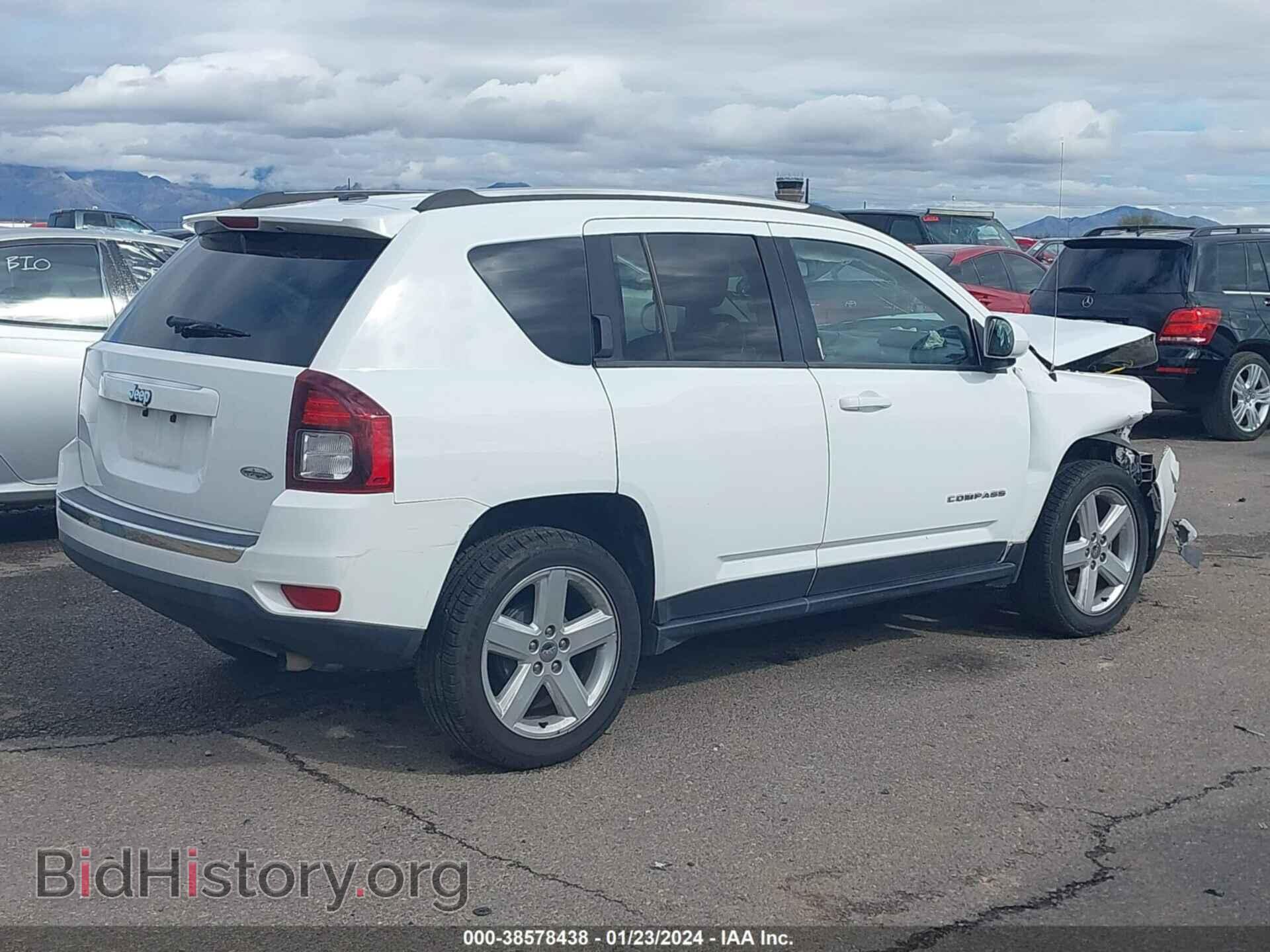 2014 JEEP COMPASS - VIN: 1C4NJCEA1ED889042 - Photo 4