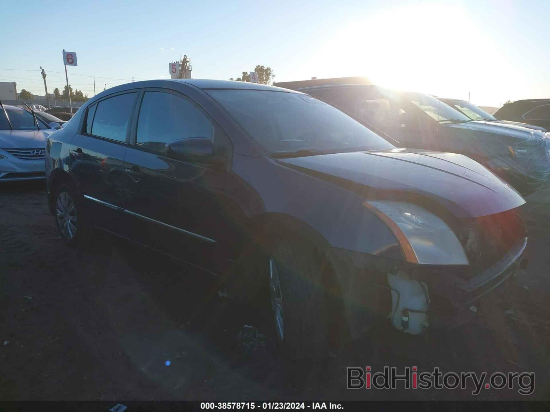 Photo 3N1AB6AP6AL646034 - NISSAN SENTRA 2010