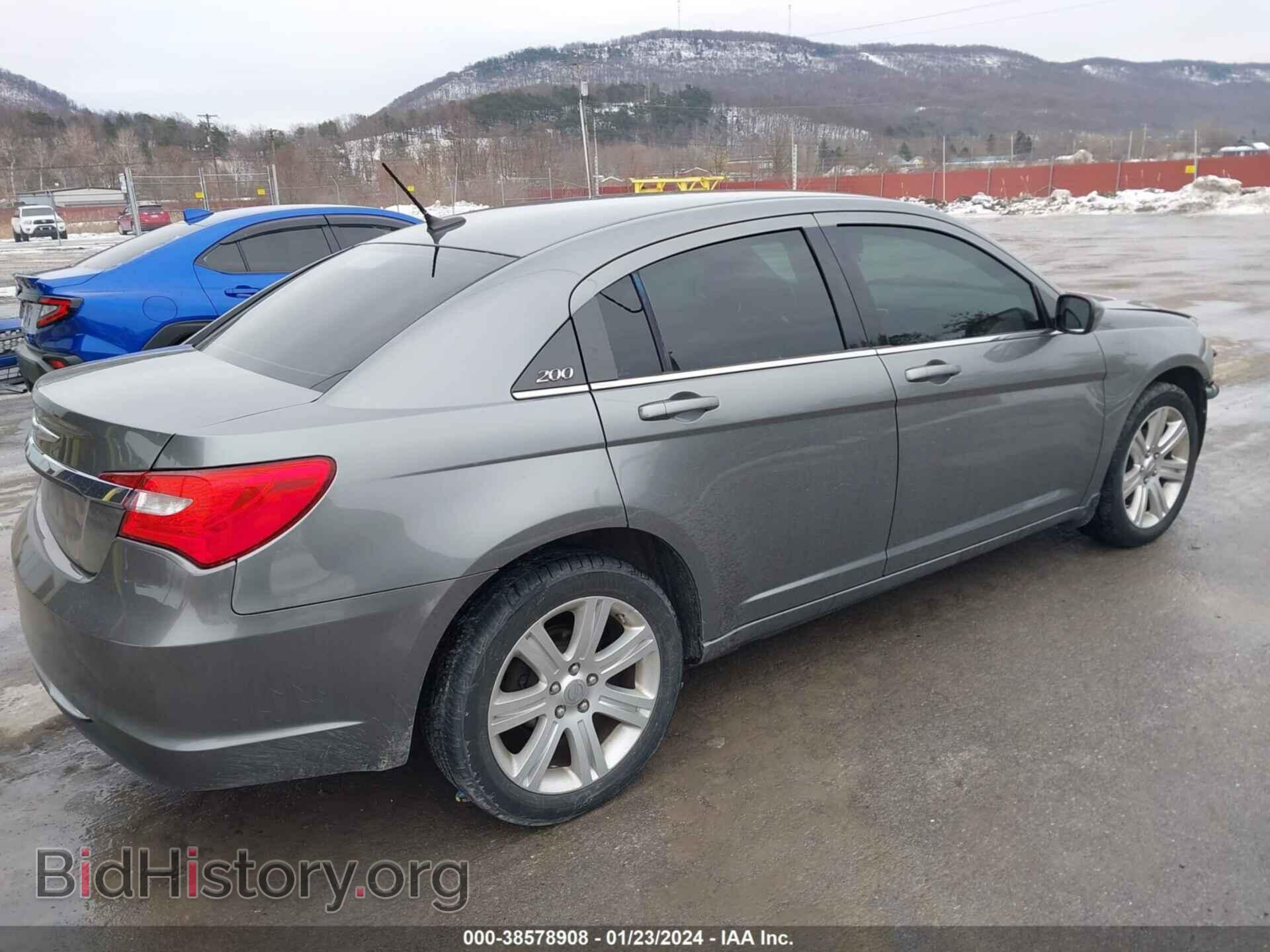 2013 CHRYSLER 200 - VIN: 1C3CCBBB9DN584040 - Фото 4