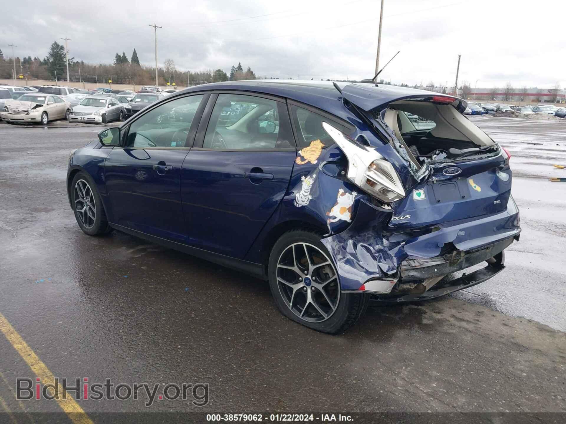 2017 FORD FOCUS - VIN: 1FADP3M23HL314946 - Фото 3