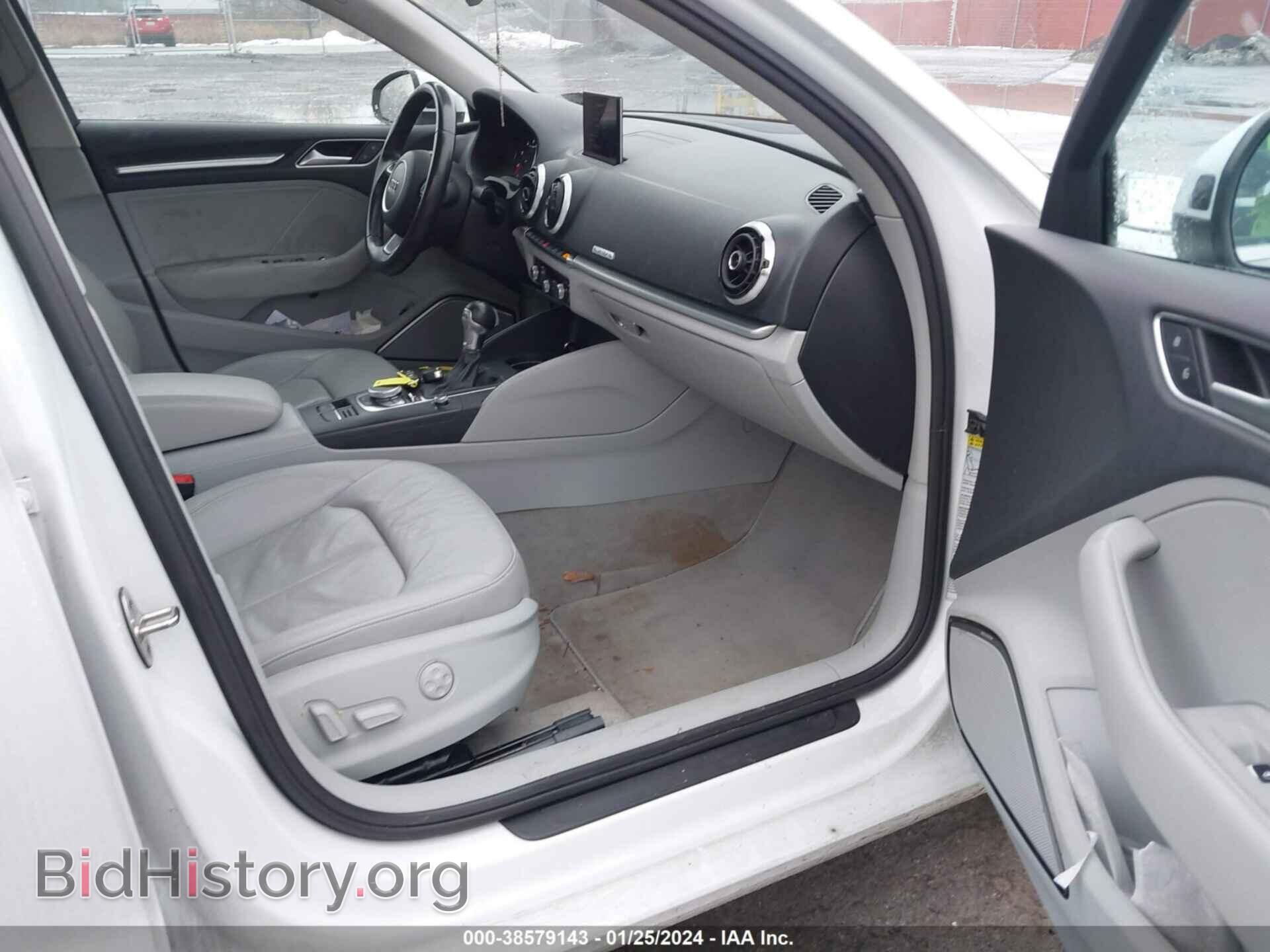 2015 AUDI A3 - VIN: WAUEFGFF0F1041656 - Фото 5
