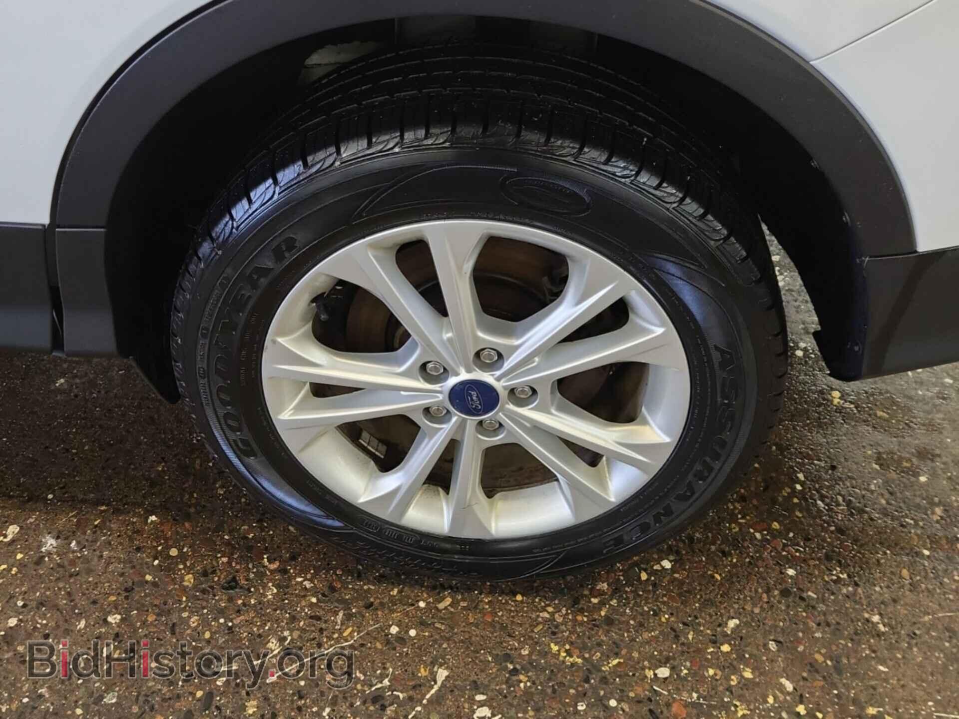 2017 FORD ESCAPE - VIN: 1FMCU9GD7HUB90944 - Photo 2