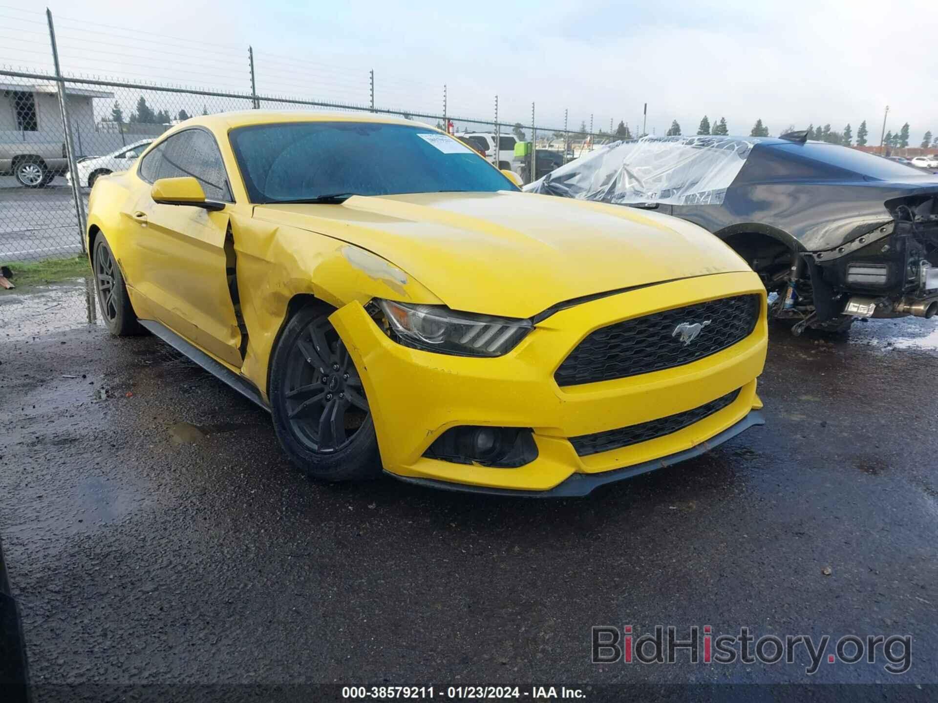 Photo 1FA6P8TH1G5273795 - FORD MUSTANG 2016