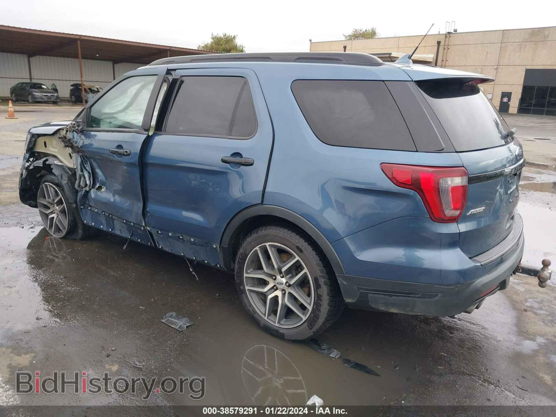2018 FORD EXPLORER - VIN: 1FM5K8GTXJGB57196 - Фото 3