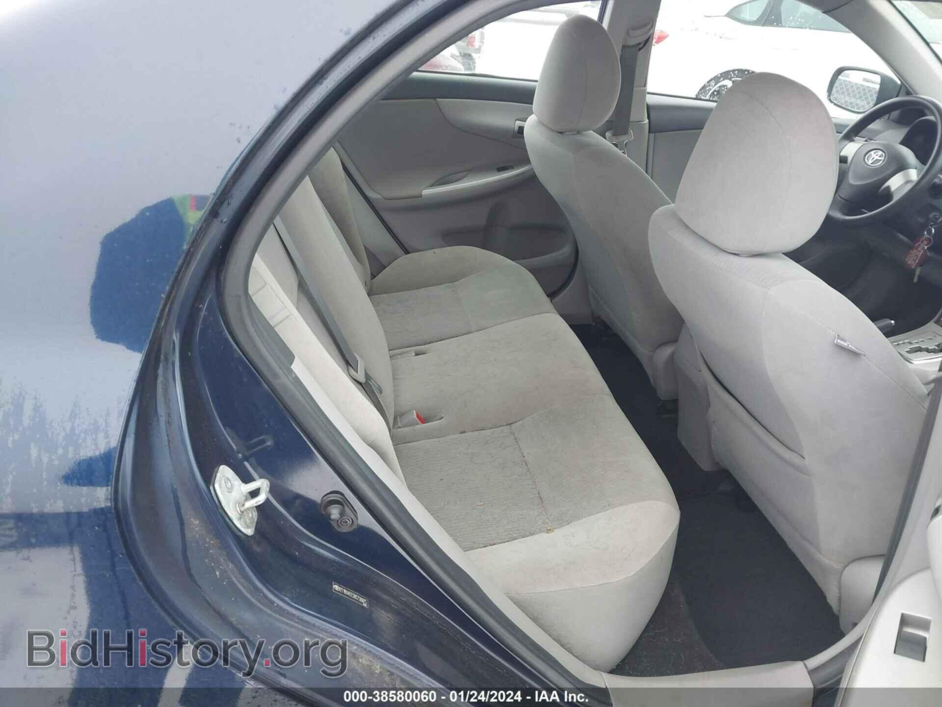 2011 TOYOTA COROLLA - VIN: 2T1BU4EE5BC730875 - Фото 8