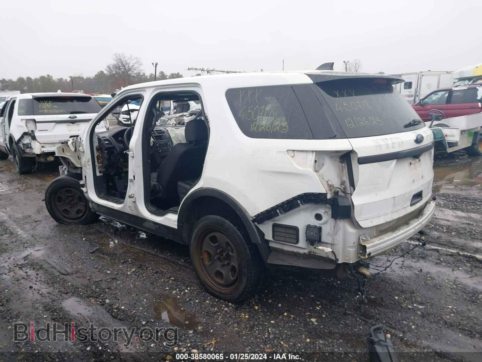 2018 FORD POLICE INTERCEPTOR UTILITY - VIN: 1FM5K8AR6JGB19235 - Фото 3