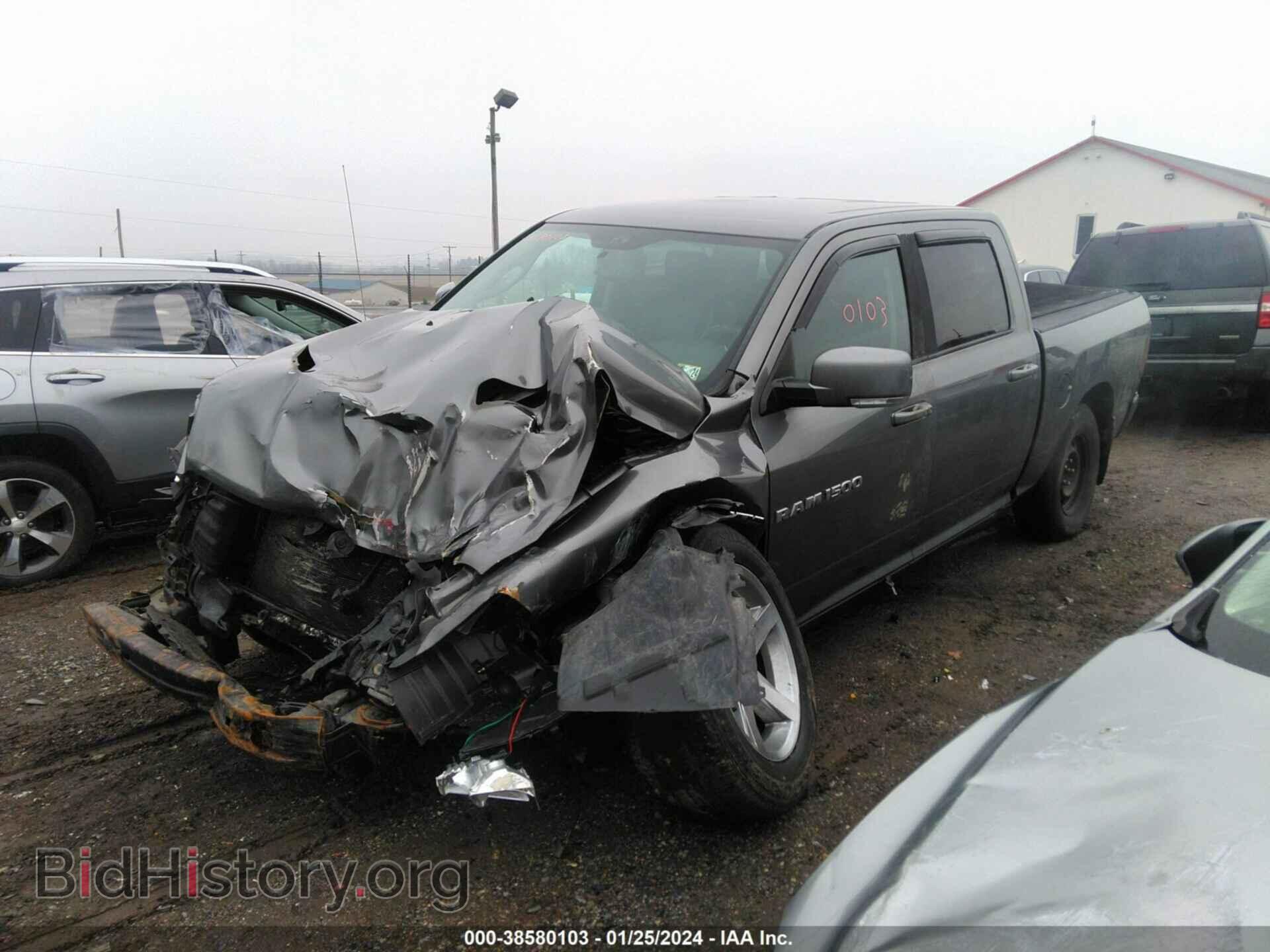 2011 RAM RAM 1500 - VIN: 1D7RV1CT9BS590443 - Фото 2