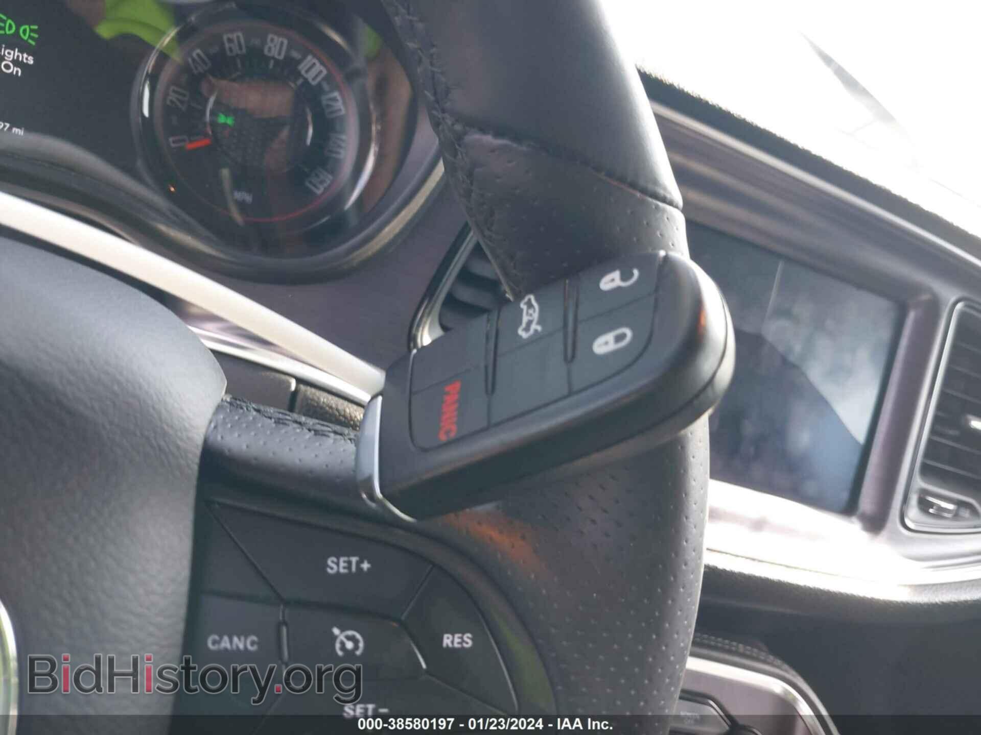 2018 DODGE CHALLENGER - VIN: 2C3CDZAG4JH111489 - Photo 11