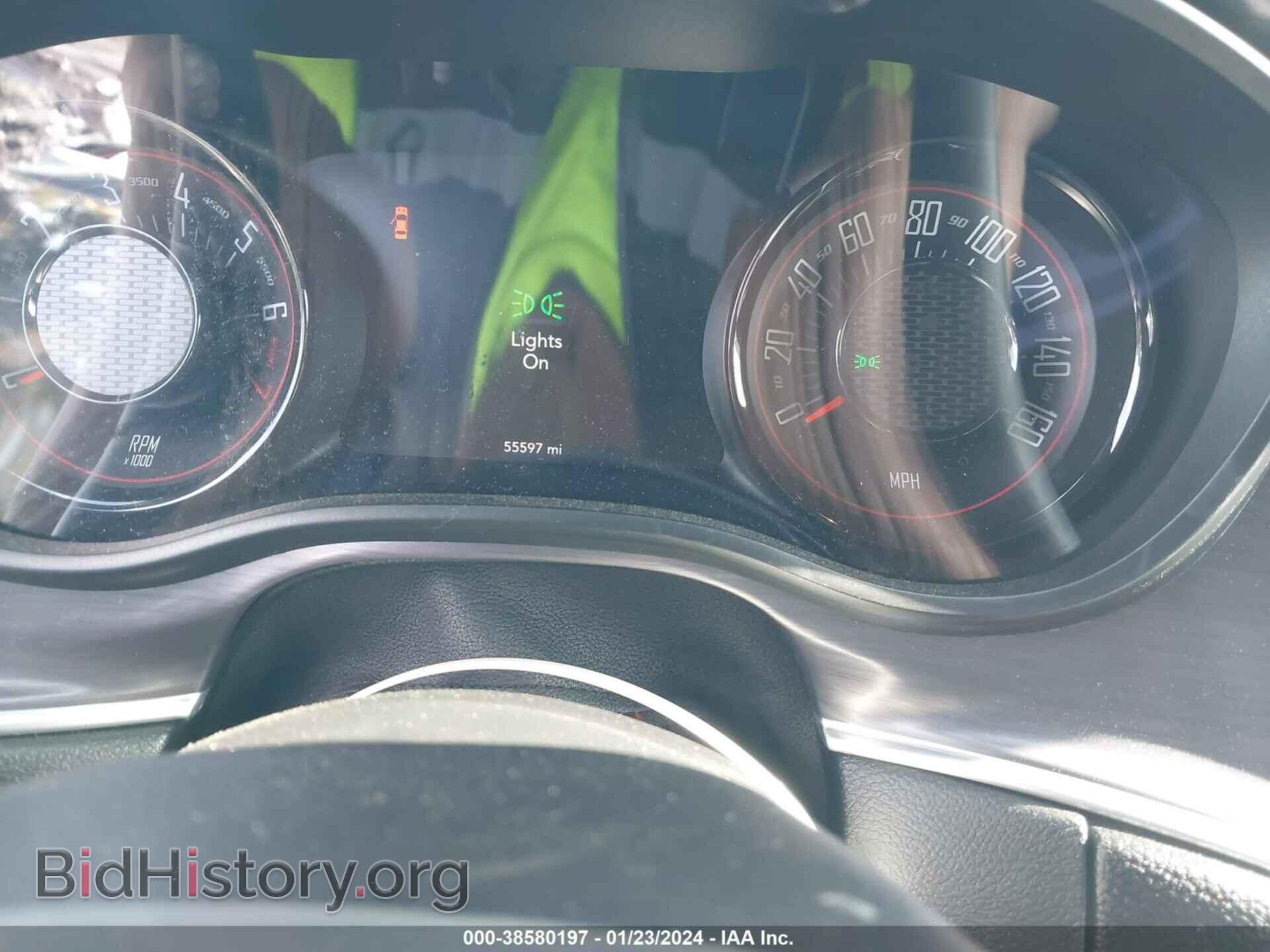 2018 DODGE CHALLENGER - VIN: 2C3CDZAG4JH111489 - Photo 7