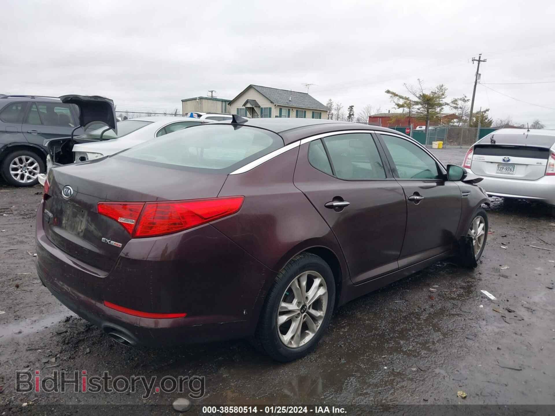 2011 KIA OPTIMA - VIN: KNAGN4A63B5165439 - Фото 4