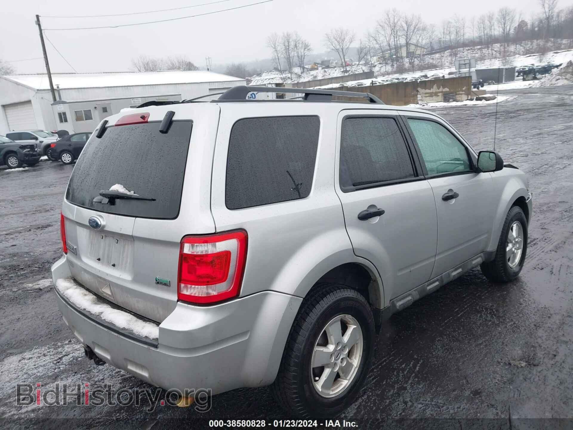 2010 FORD ESCAPE - VIN: 1FMCU9DG9AKC03421 - Фото 4