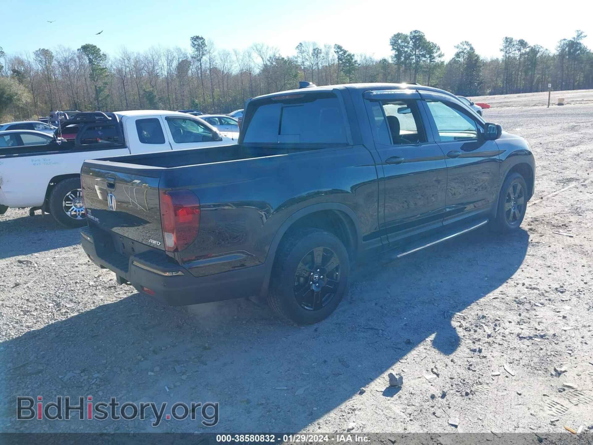 2018 HONDA RIDGELINE - VIN: 5FPYK3F82JB009823 - Фото 4