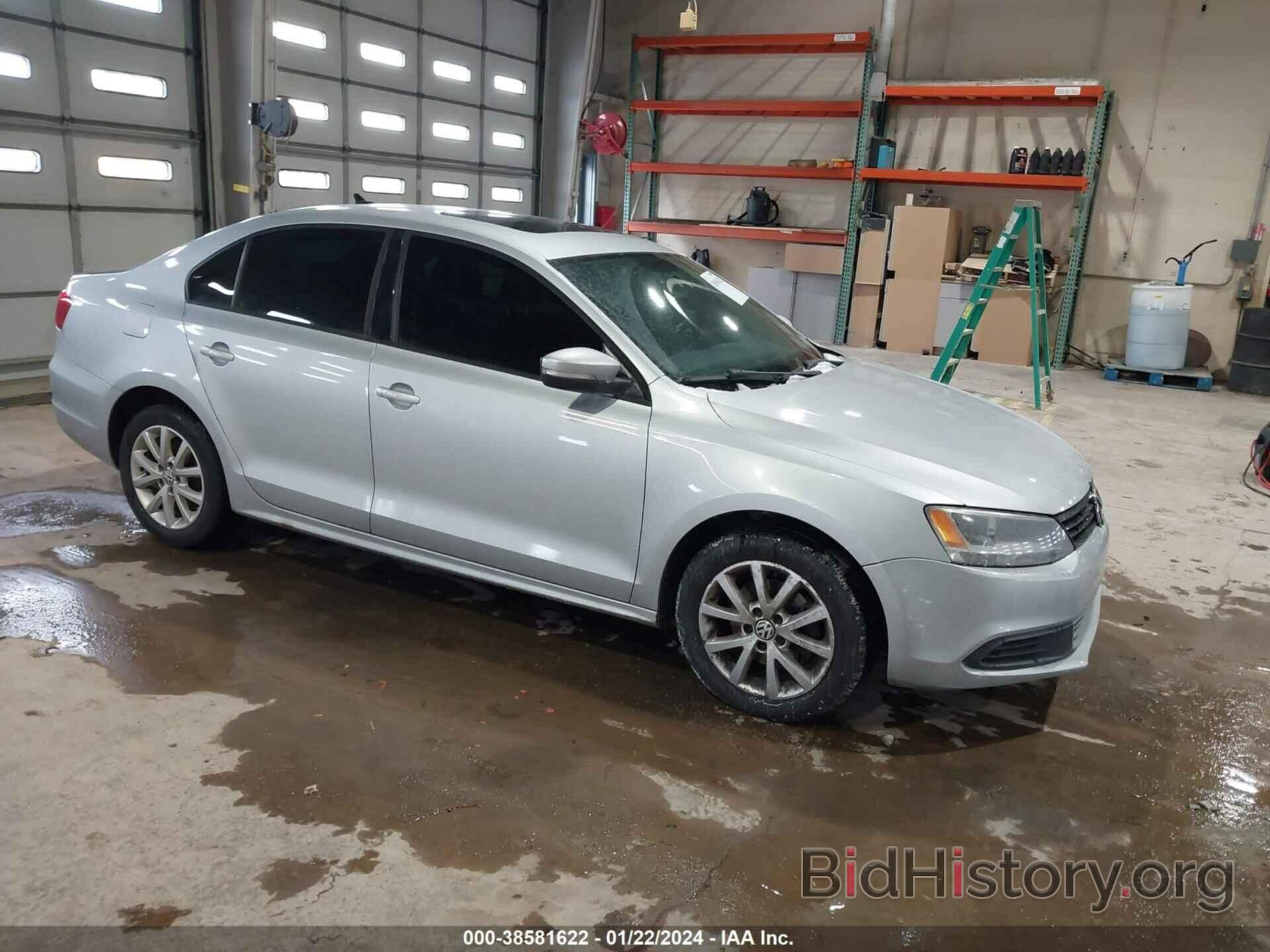 Photo 3VWDZ7AJ8BM318291 - VOLKSWAGEN JETTA 2011